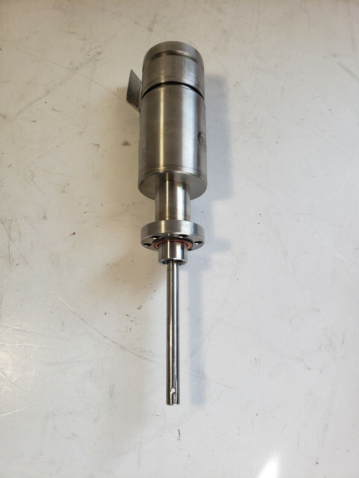 Varian 954-5151 w/ DN16CF 1.33" Mini CF Conflat Flange Rotation Feedthrough UHV