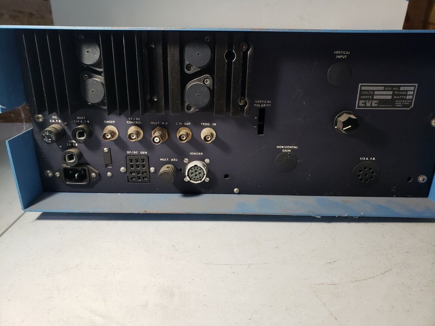 CVC Quad 1100A RF DC Voltage Control Mass Spectrum Vernier Scan