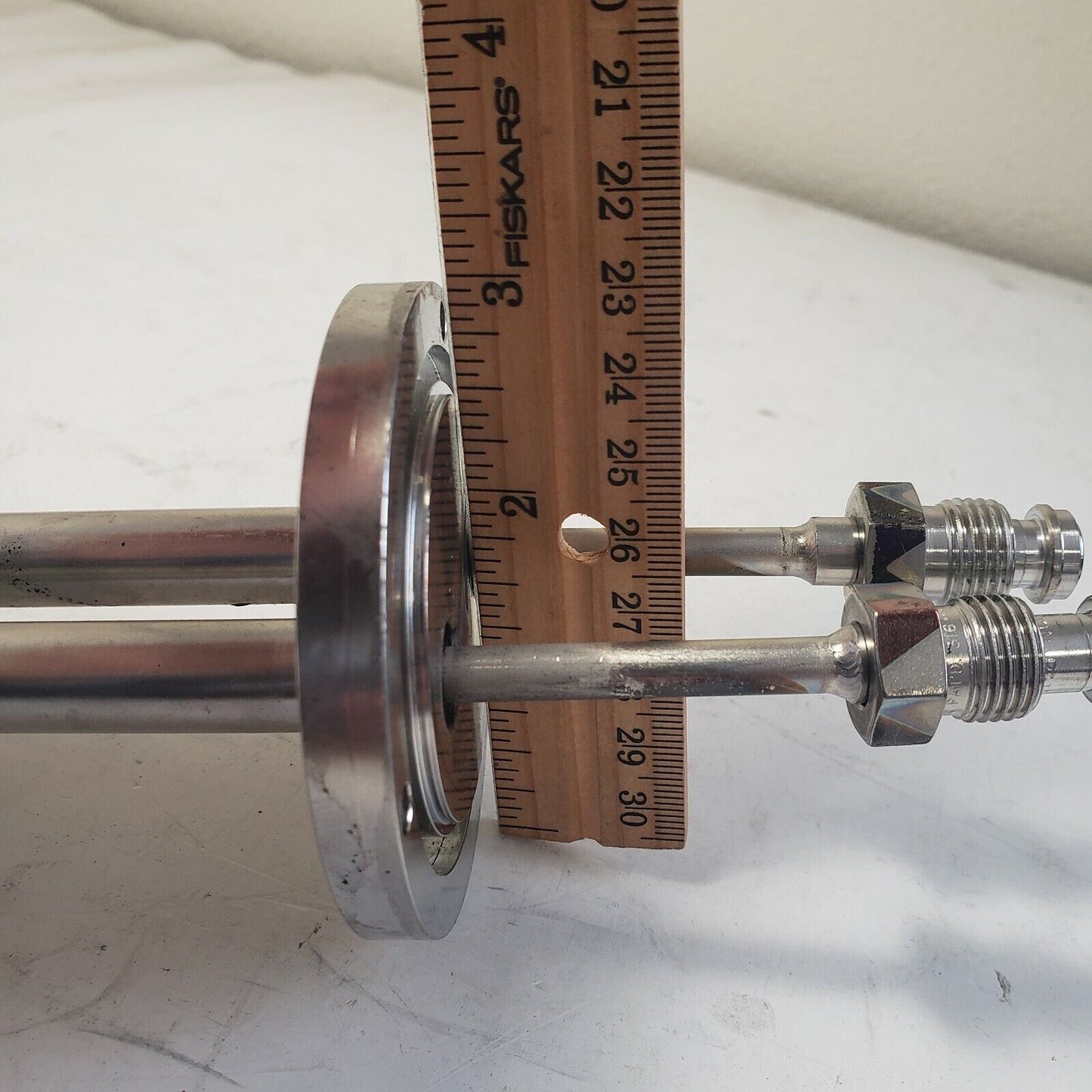 3" Flange 3-Hole Fluid Feedthrough 2-Tube Vacuum 1/4" VCR Fitting Custom