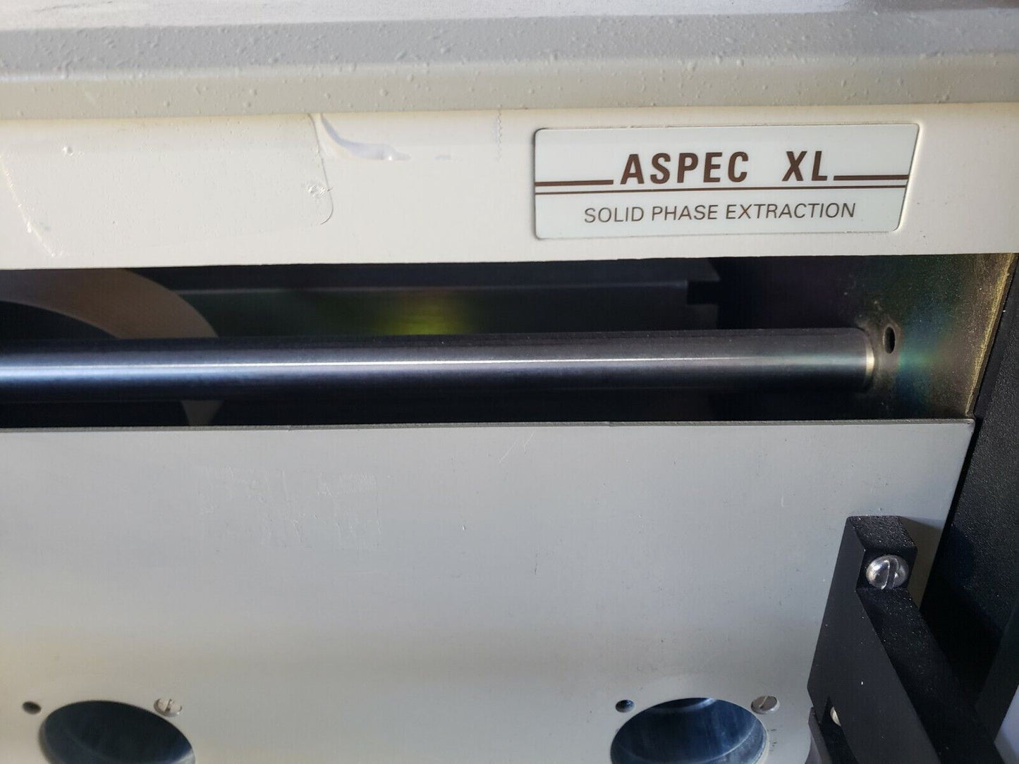 Gilson Aspec XL Solid Phase Extraction Autosampler w/ Tray