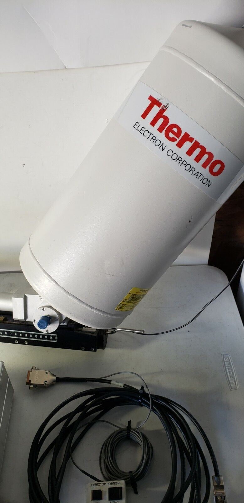 Thermo Electron LN2 6732A-1NUS-SN EDAX EDS Detector W/ Position Controller