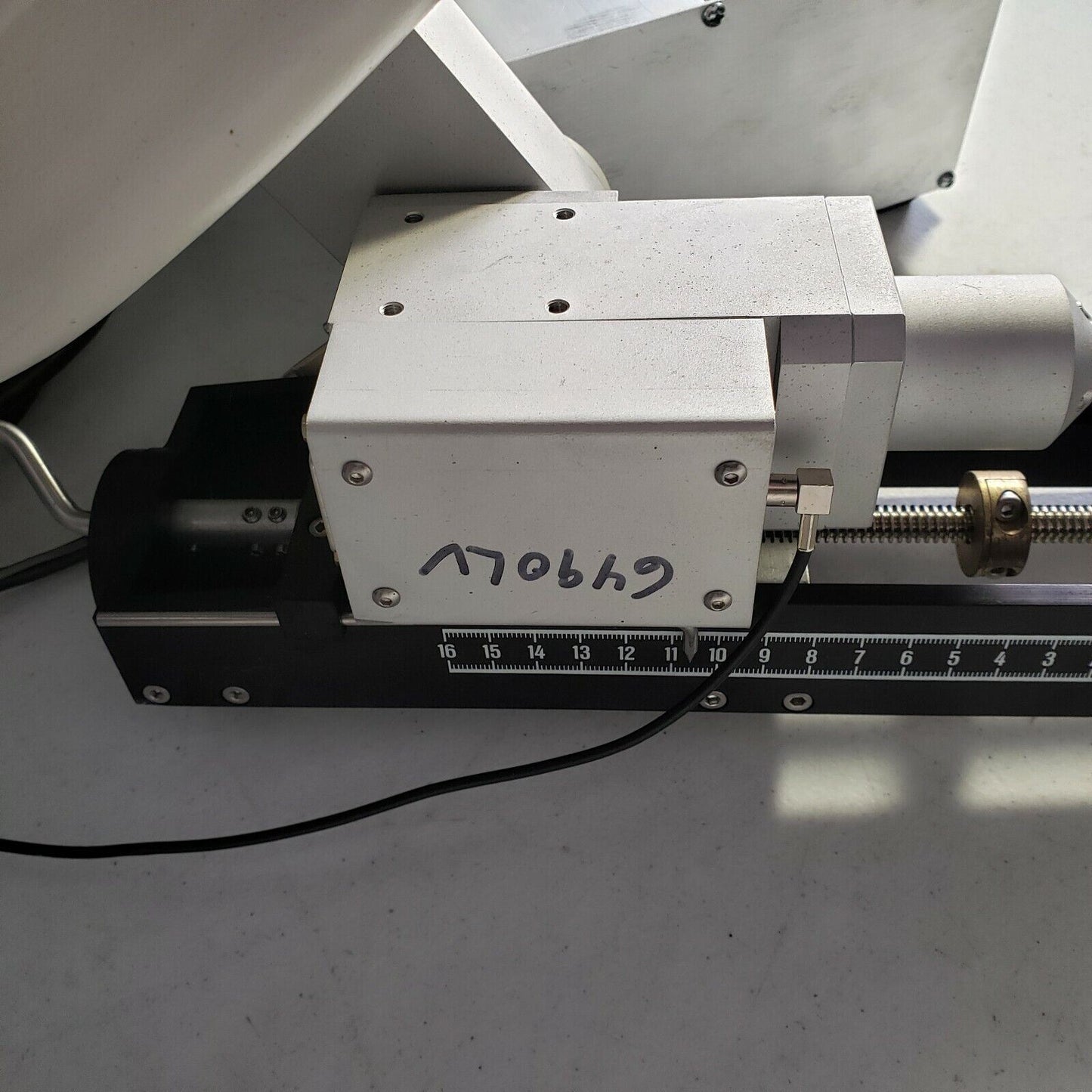 Thermo Electron LN2 6732A-1NUS-SN EDAX EDS Detector W/ Position Controller