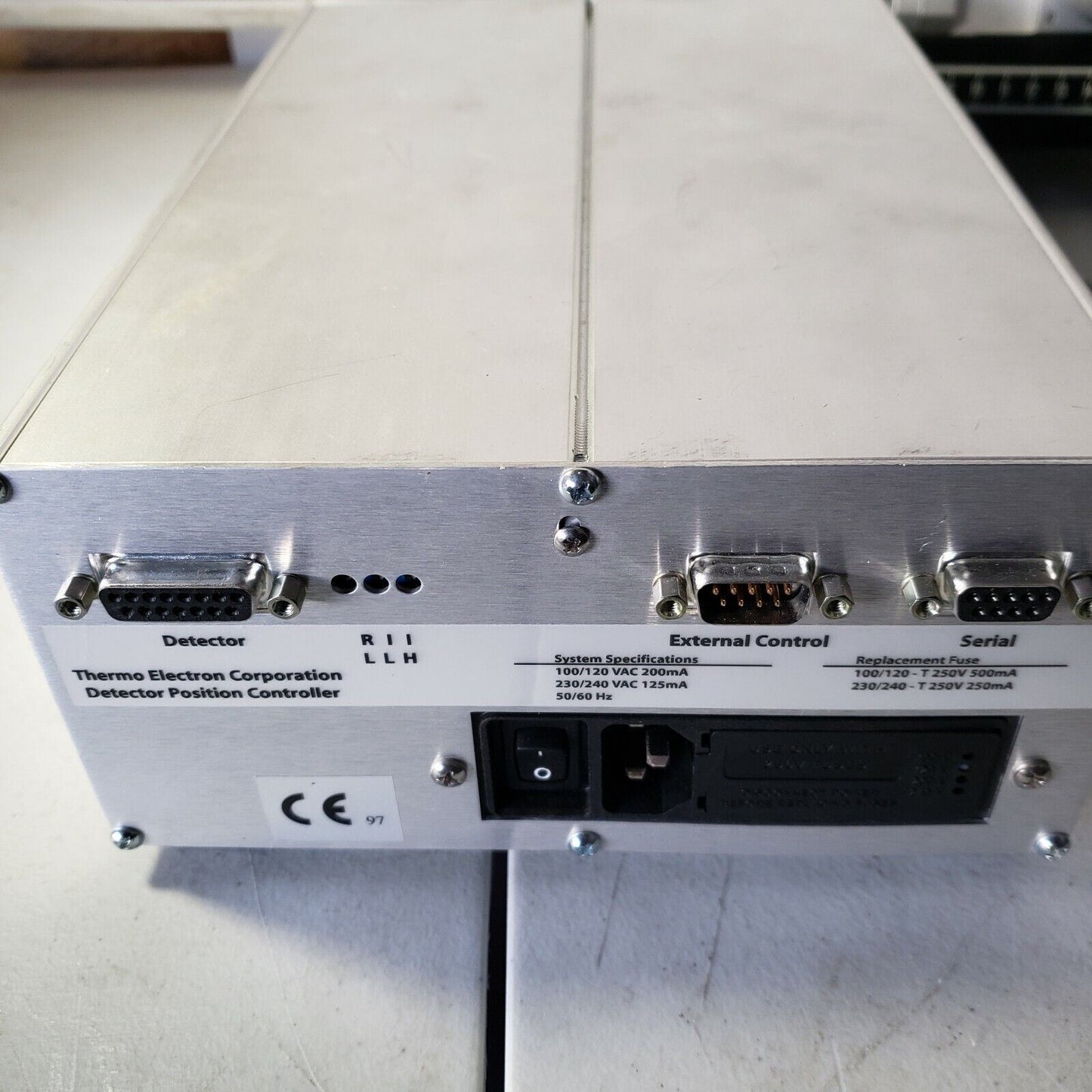 Thermo Electron LN2 6732A-1NUS-SN EDAX EDS Detector W/ Position Controller