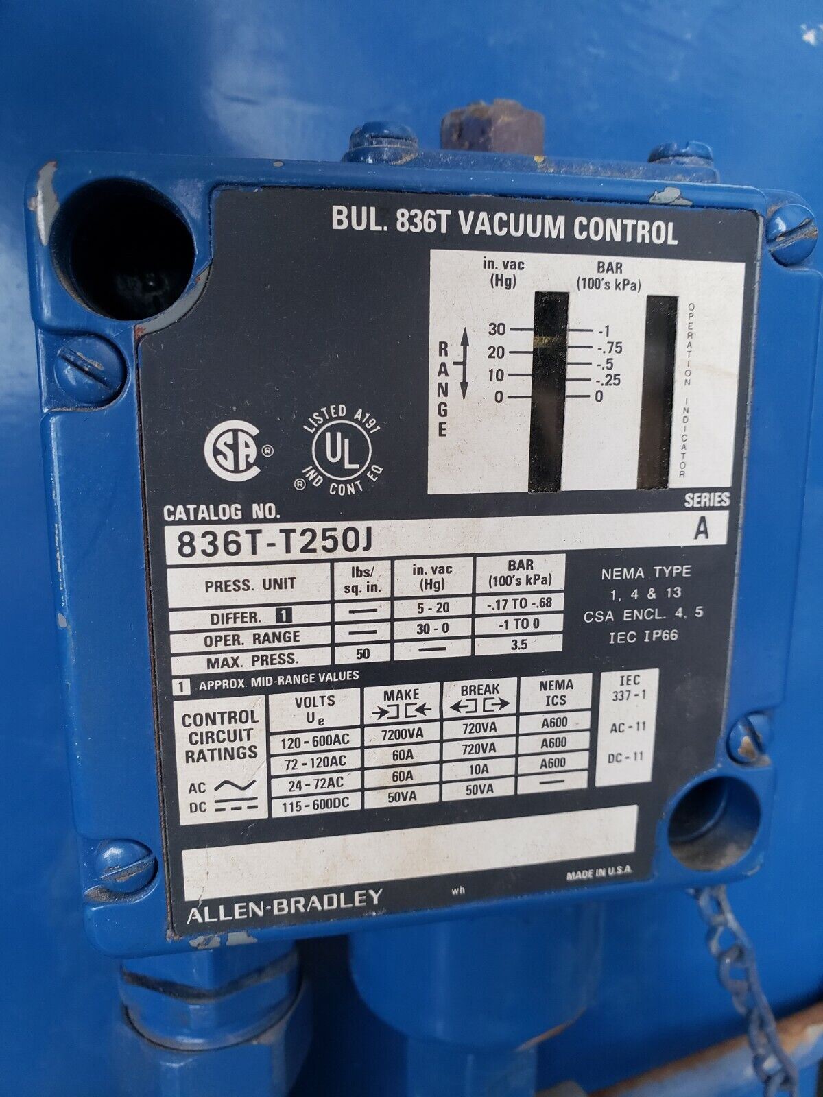 Allen Bradley Industrial Vacuum Control Cabinet 480v w/ Hour Meters, Fuses
