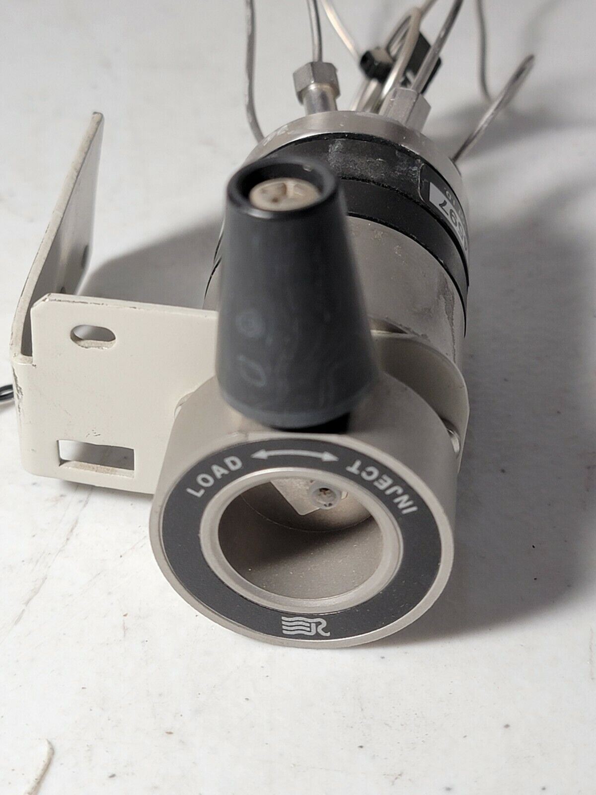 Rheodyne 7725i Manual Injection Valve w/ 20uL Sample Loop and Connecting Tubes