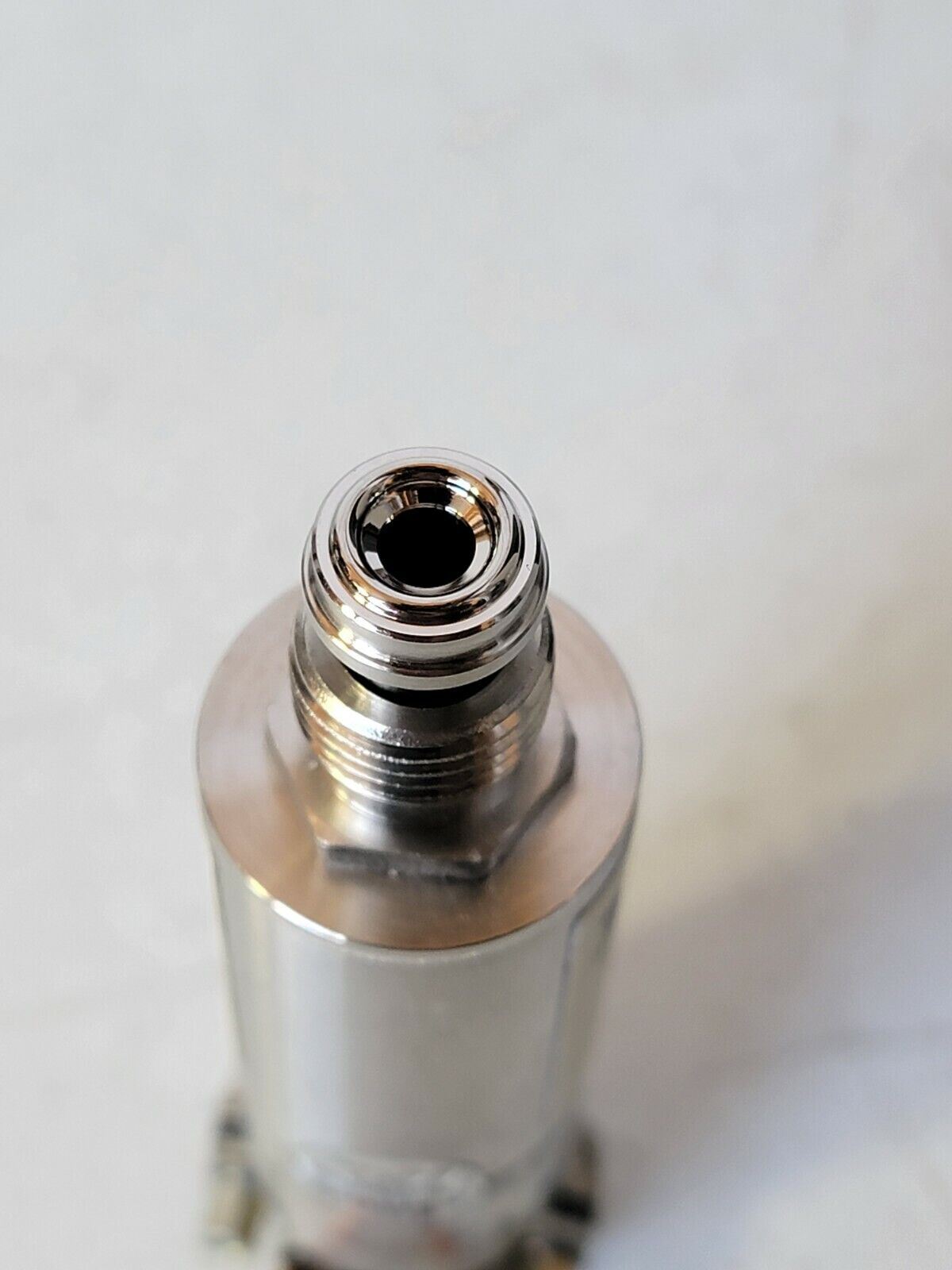 MKS Baratron 890B13PCB3GC1S Pressure Transducer 1000PSIA 1/4" VCR Fitting 5VDC