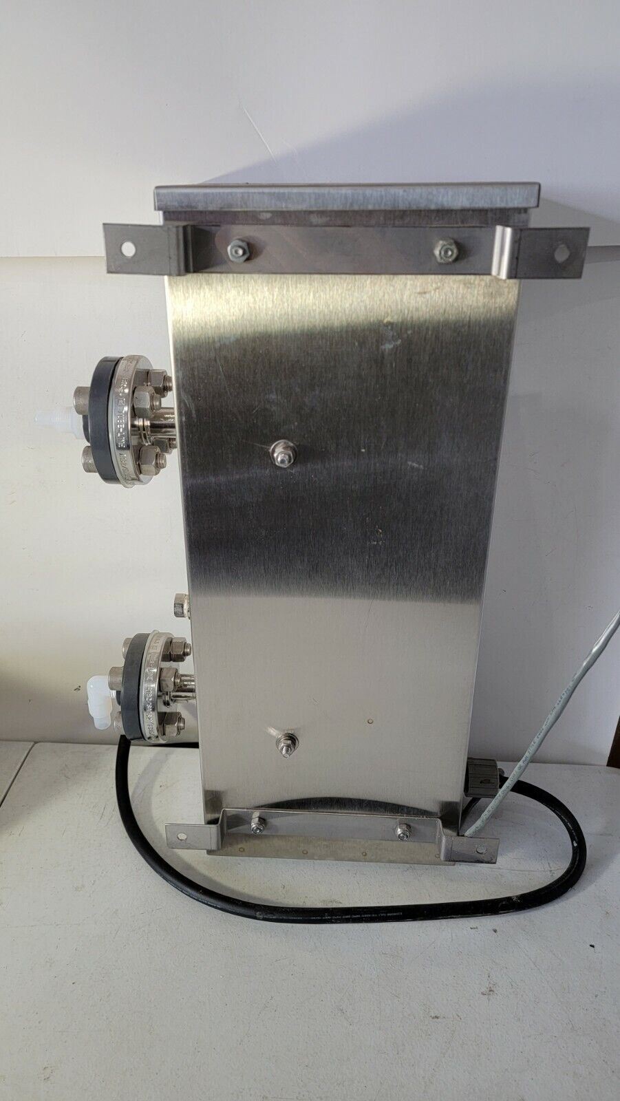 Aquafine SL-10A Ultraviolet UV Germicide Disinfect Unit P/N 18454 120v Ver.