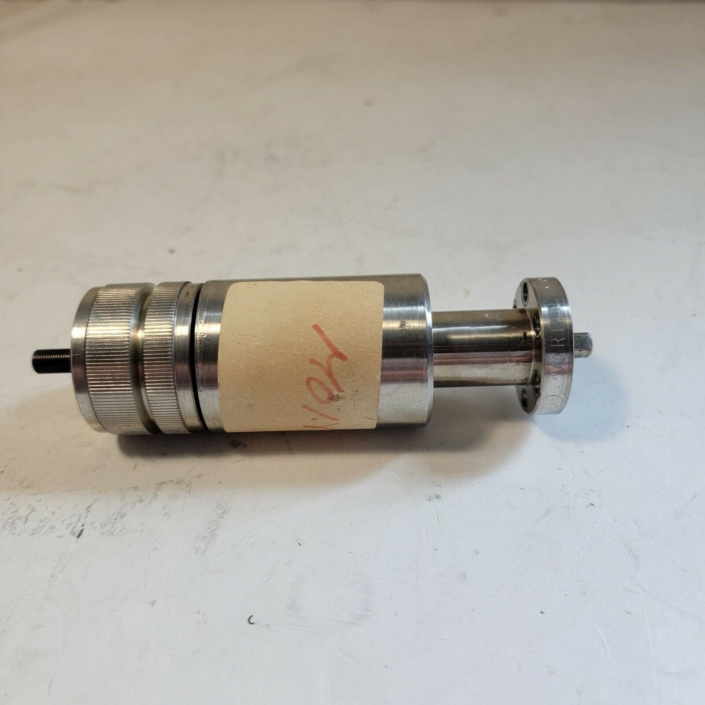 Varian 954-5150 Physical High Precision Manual Linear Feedthrough DN16CF 1.33"