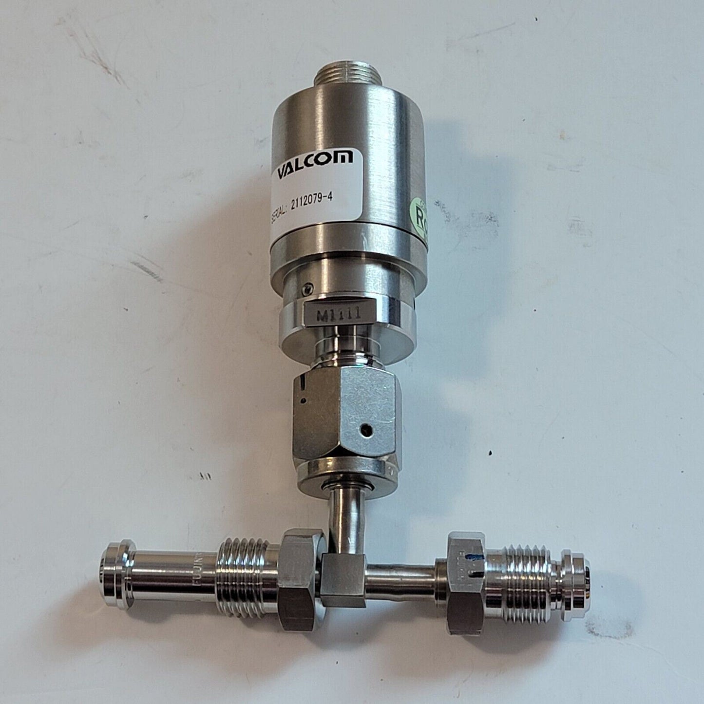 VALCOM VSMV-A6-1MPa-4 0~1MPa Pressure Transducer Gauge w/ 1/4" VCR Tee