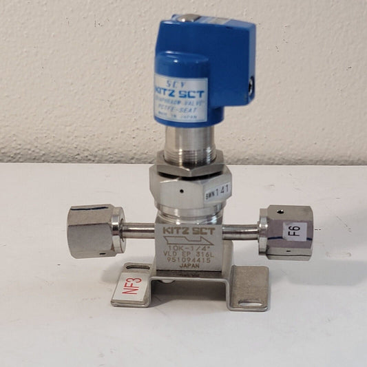 Kitz SCT 10K-1/4" VLD EP Safety 1/4" VCR Manual Diaphragm Valve PCTFE 951094415