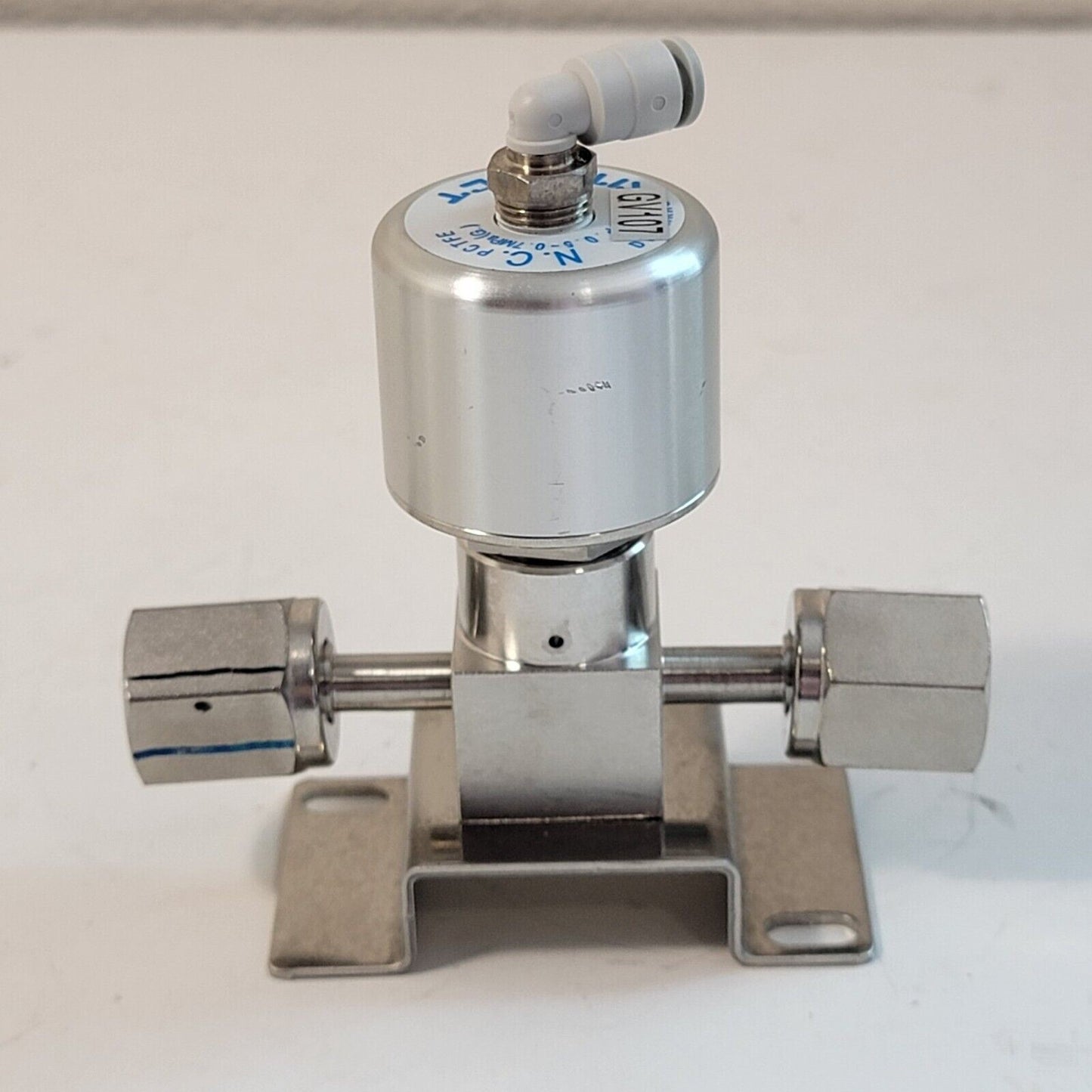 Kitz SCT 10K-1/4" Pneumatic Valve 1/4" VCR VLCD EP 08015414 NC PCTFE-Seat