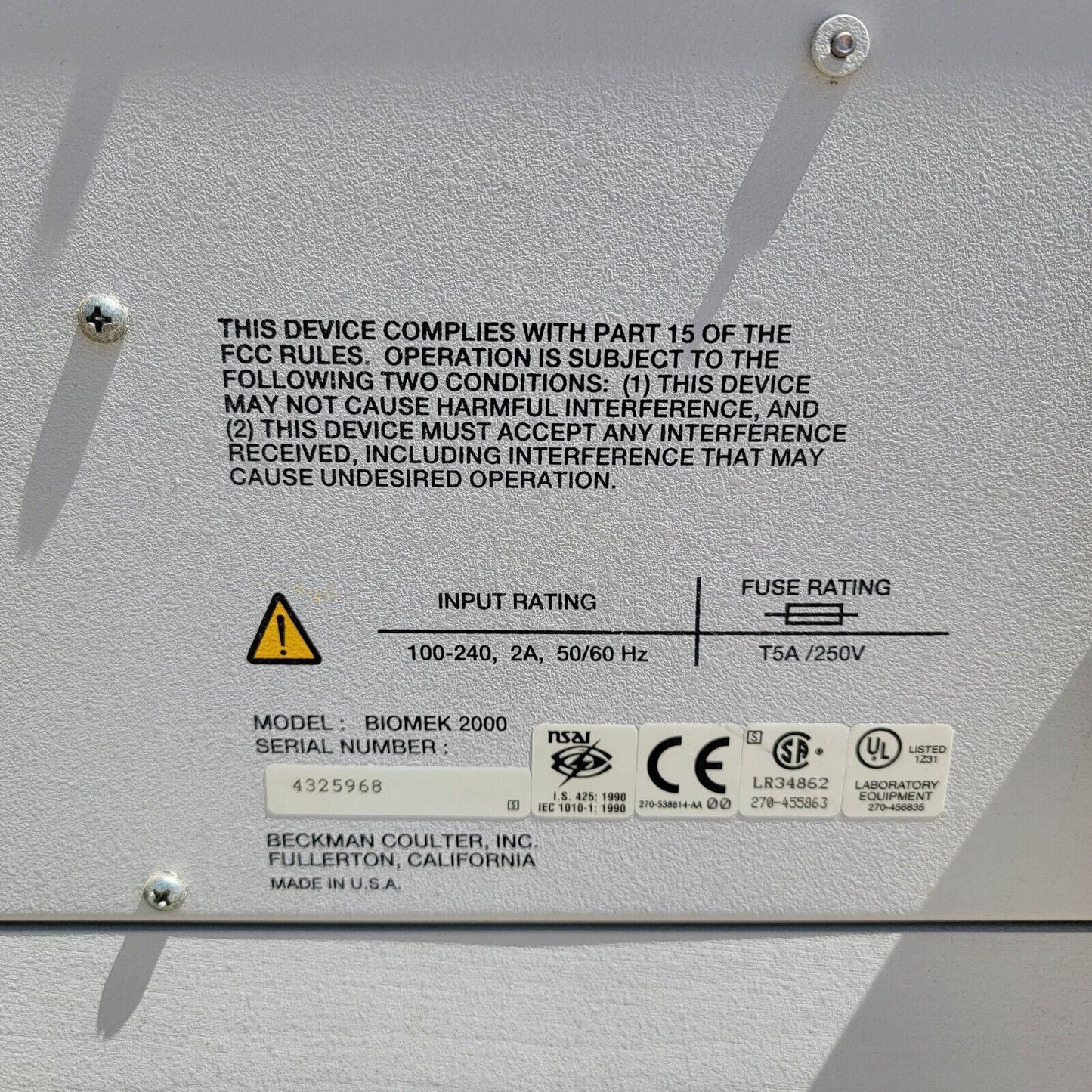 Beckman Coulter BIOMEK 2000 Liquid Handling System Automated Workstation B2K