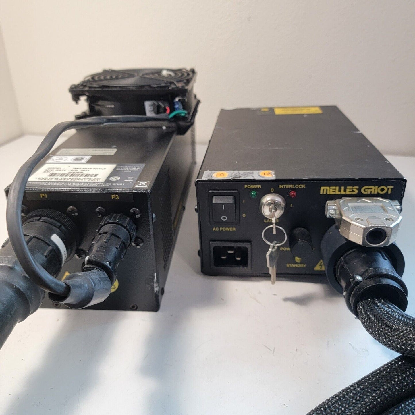 TESTED Melles Griot IMA101040ALS Ar Argon Ion Laser w/ 300-001-004 Power Supply