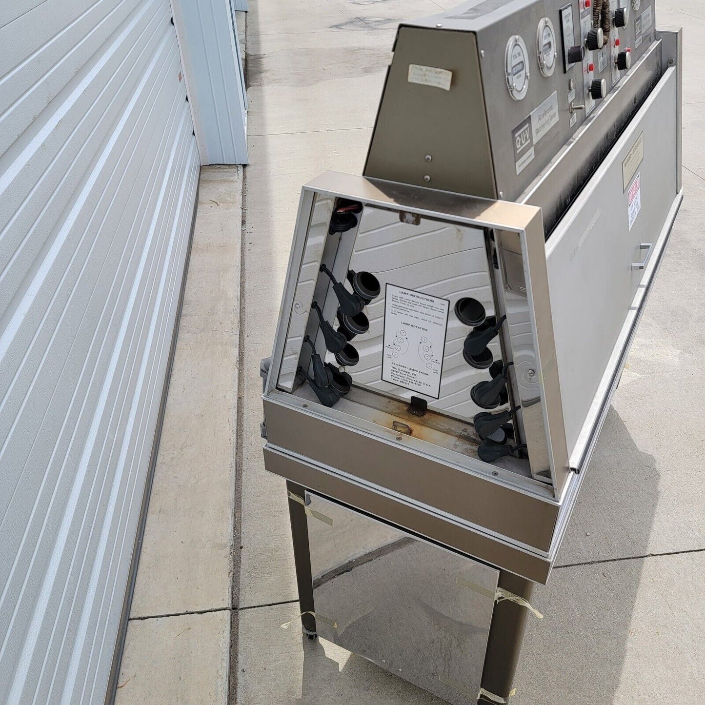Q-Lab Q-Panel QUV Accelerated Weathering Tester Ultraviolet Condensation