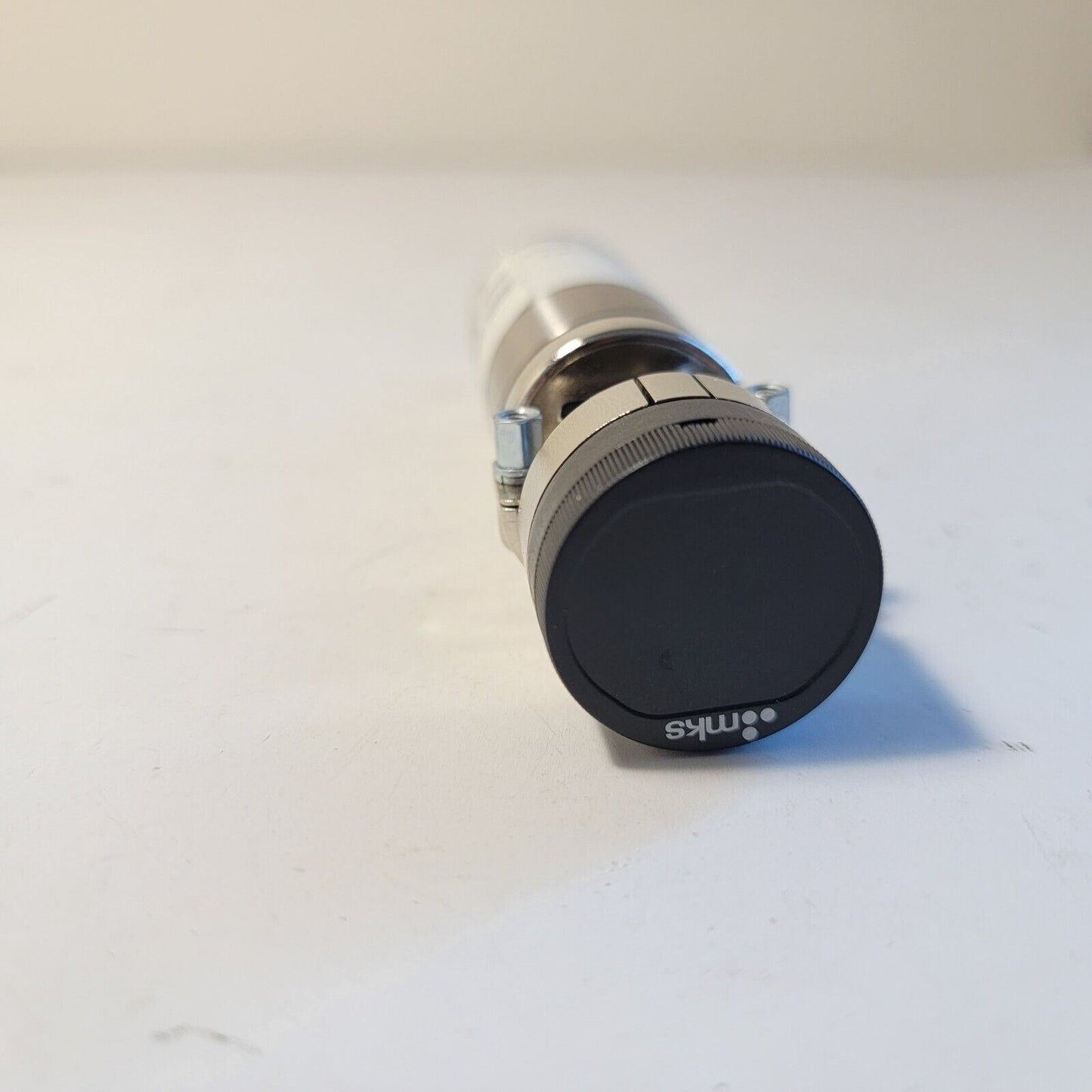 MKS Baratron Pressure Transducer 870BRDPCB2GW1 250 psi 0-10 VDC Output 1/4" VCR