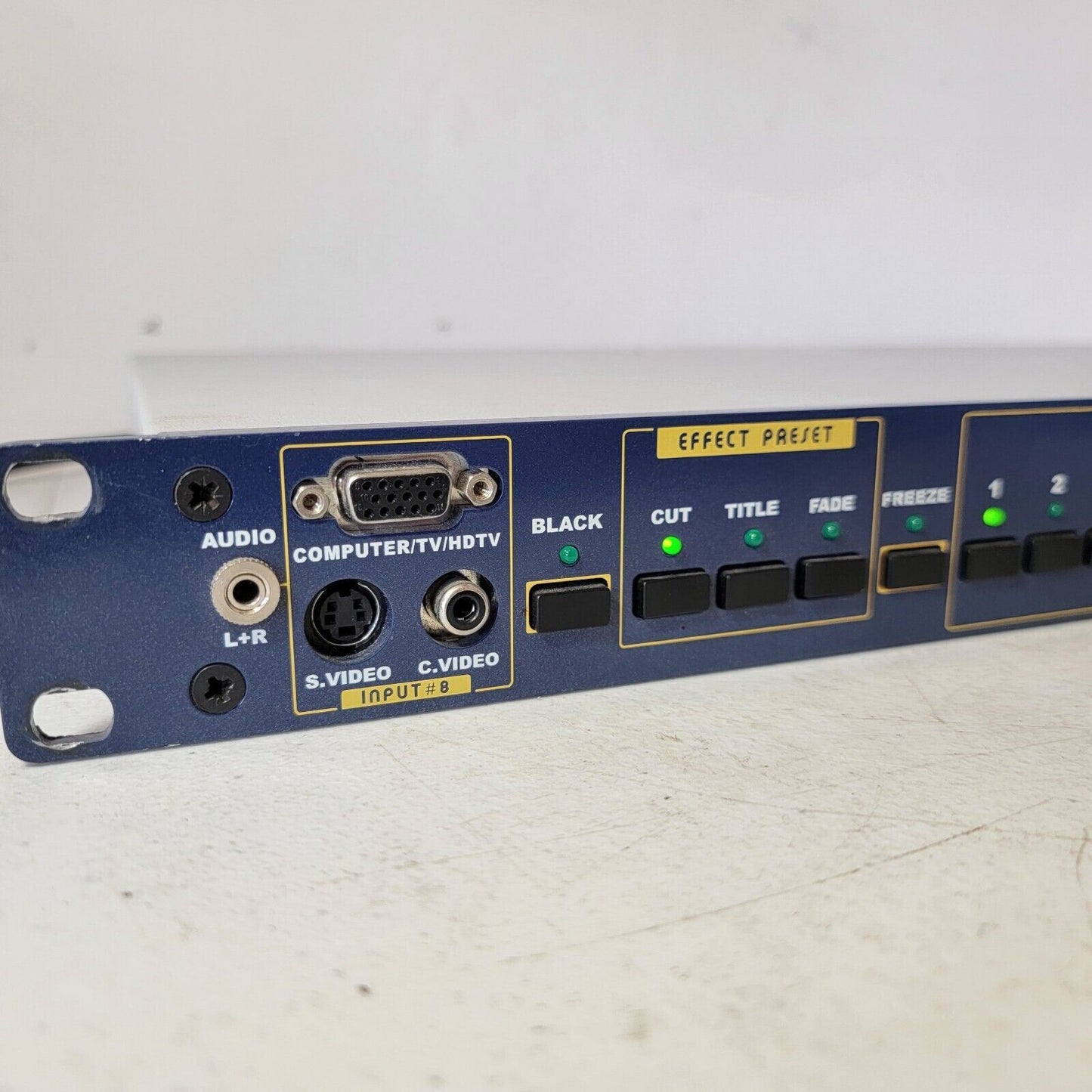 TESTED Analog Way Octo-Fade 2 Hi-Res. Switcher Mixer Universal Scaler OFD803