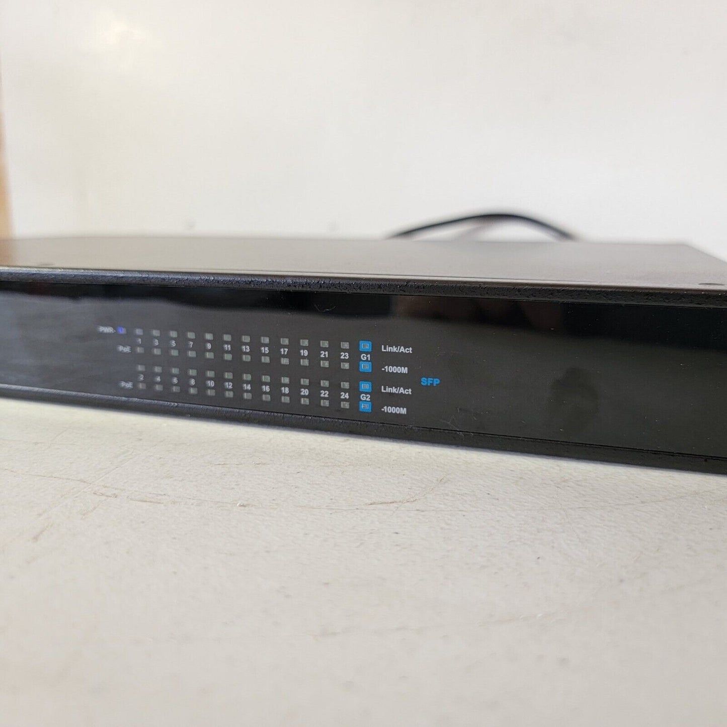 Pakedge SW24-24PB 24 Port 10/ 100M PoE Switch, Uplinks & Power Port Cycling
