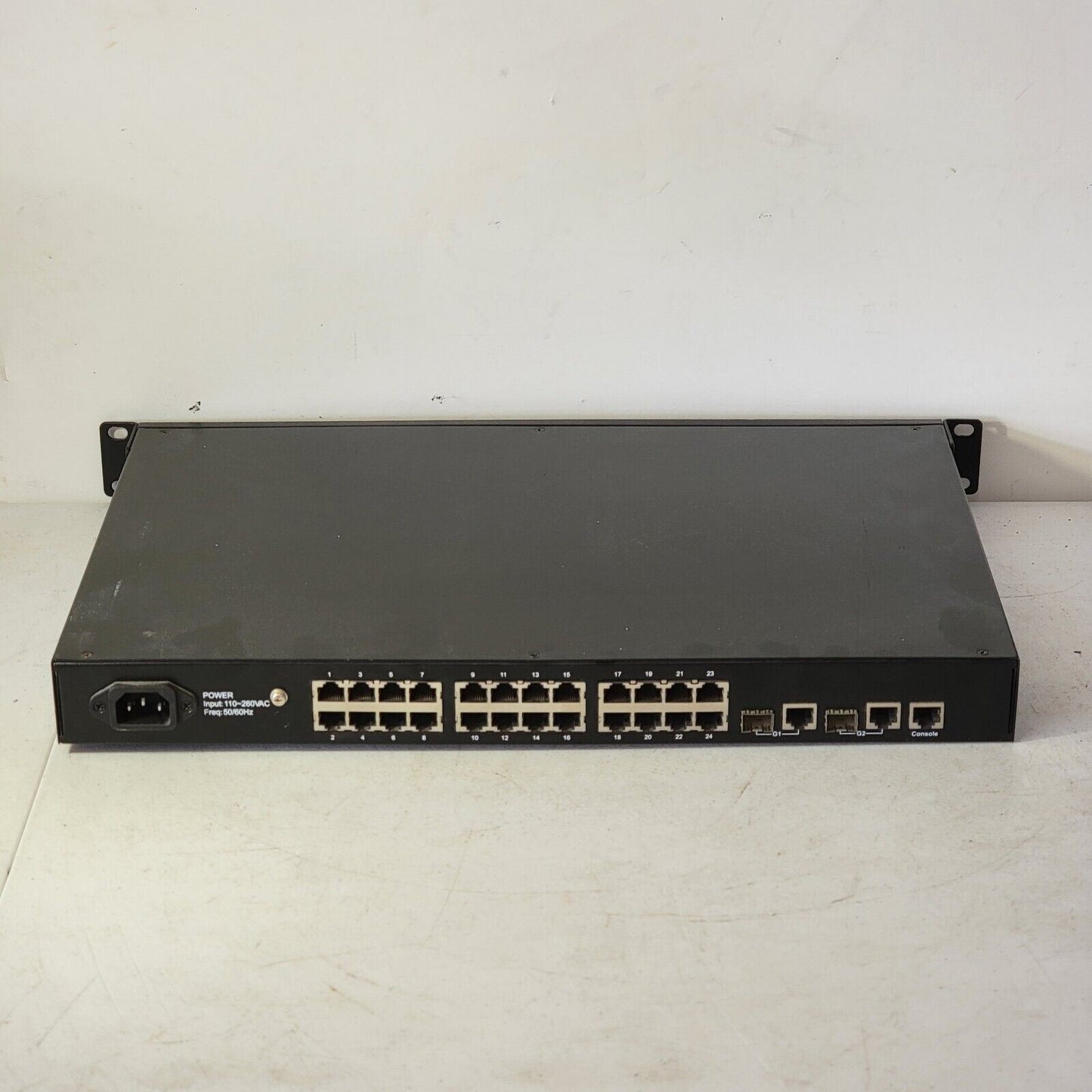 Pakedge SW24-24PB 24 Port 10/ 100M PoE Switch, Uplinks & Power Port Cycling