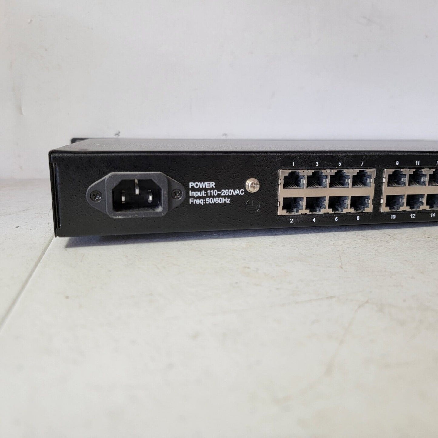 Pakedge SW24-24PB 24 Port 10/ 100M PoE Switch, Uplinks & Power Port Cycling