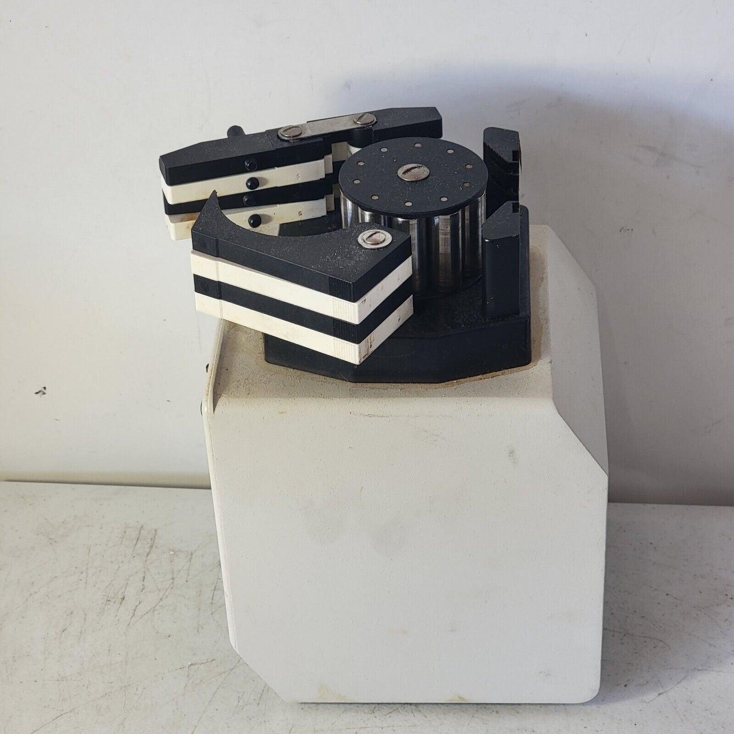 READ Gilson Minipuls 3 Variable Speed Bi-Directional Peristaltic Pump 4 Channel