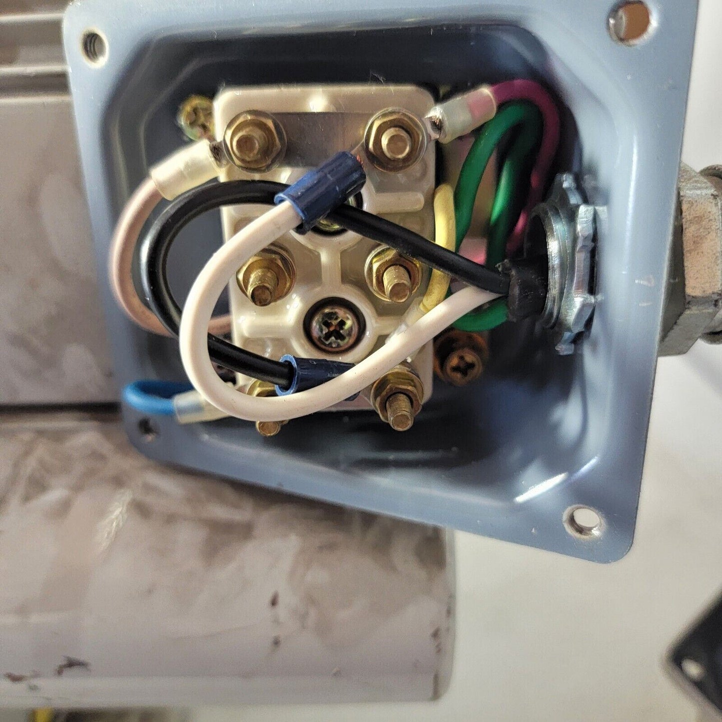 Edwards ESDP-12 ESDP12 Dry Scroll Vacuum Pump FOR REBUILD