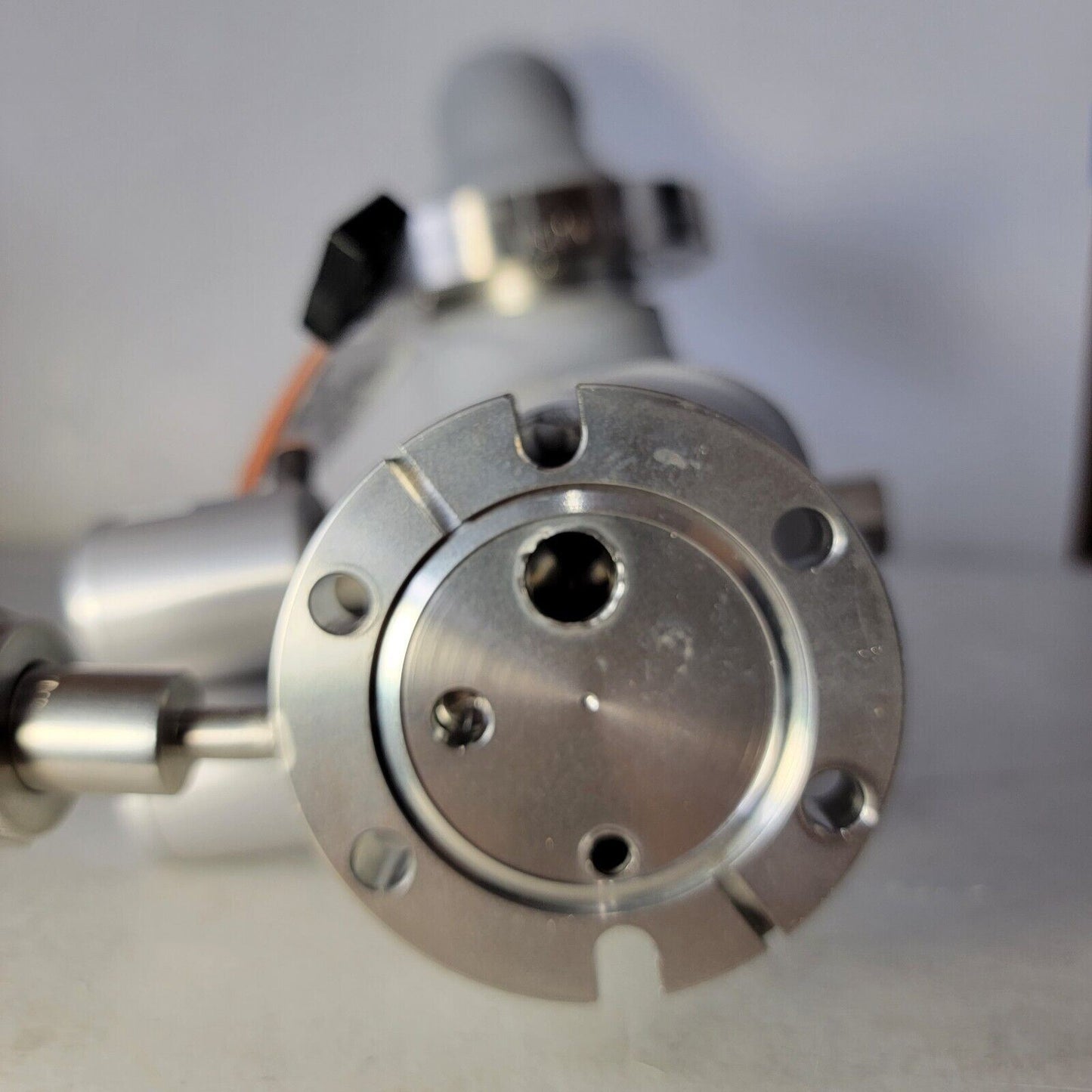 Inficon Leybold H200C15 HGCVD High-Gravity Chemical Vapor Deposition RGA Chamber