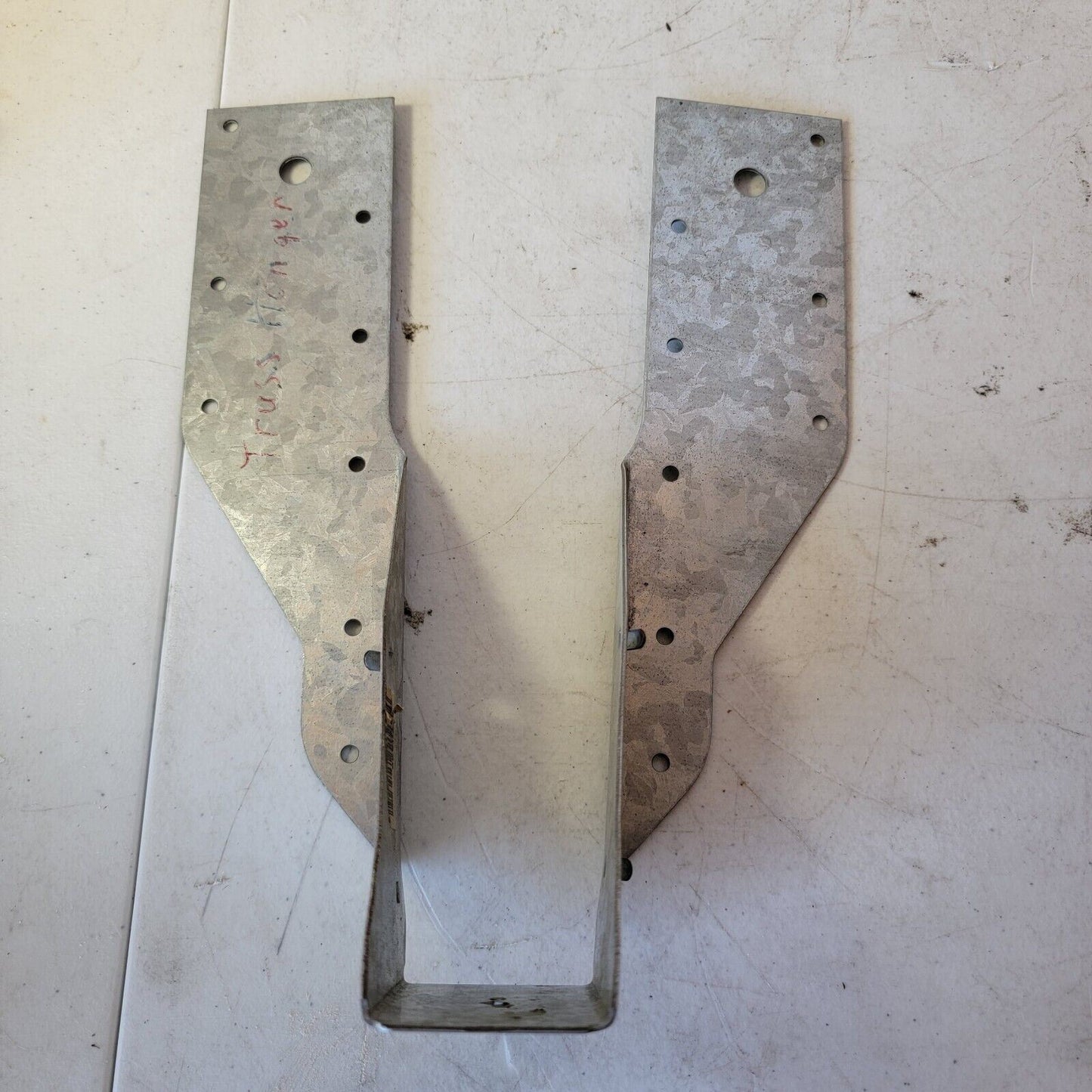 Simpson THA29 2x9 Adjustable Truss Hanger - G90 Galvanized