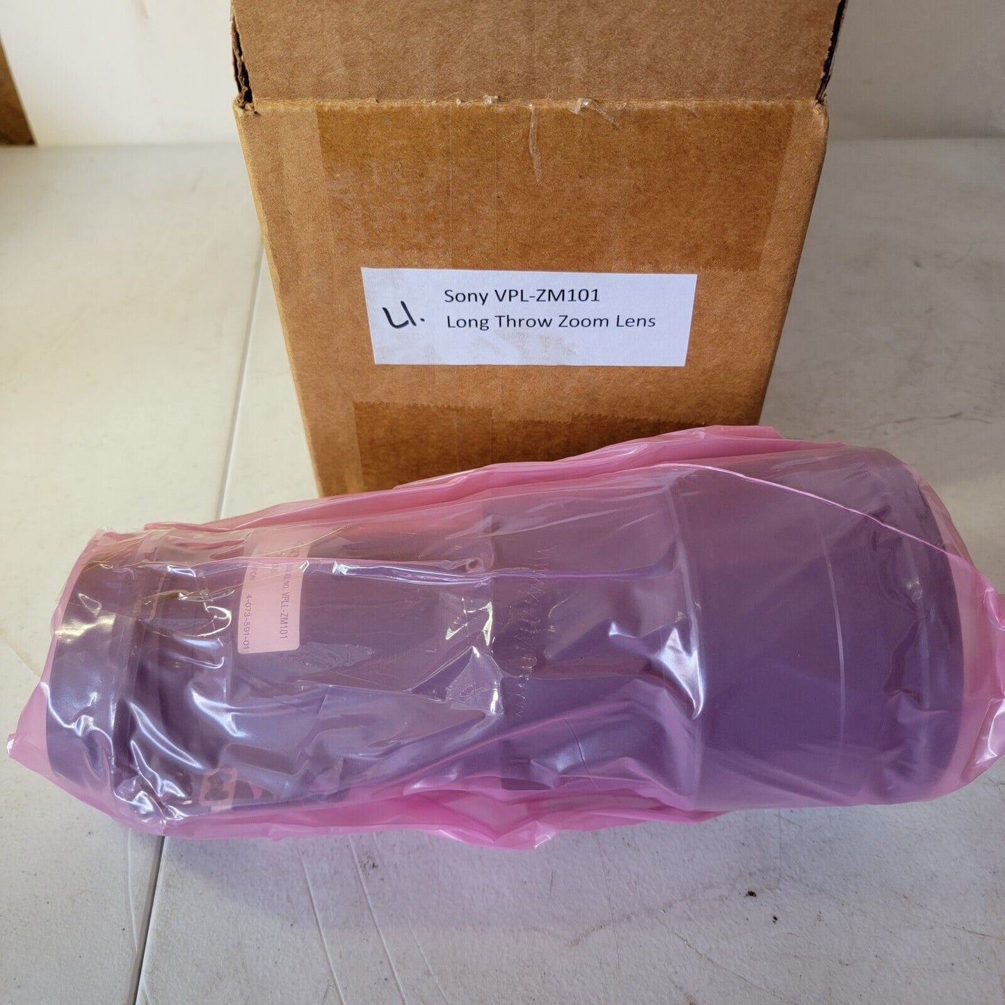 SONY VPLL-ZM101 Projection Lens for the VPL-F Long-Throw ratio 4.49:1 - 6.58:1