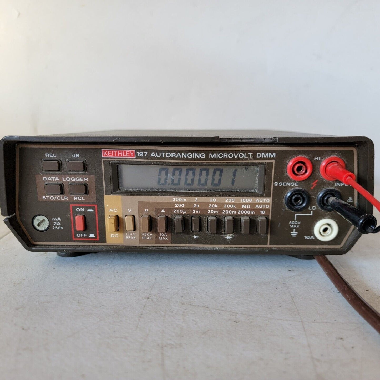 TESTED-WORKS Keithley 197 Autoranging Microvolt DMM Digital Multimeter w/ Manual