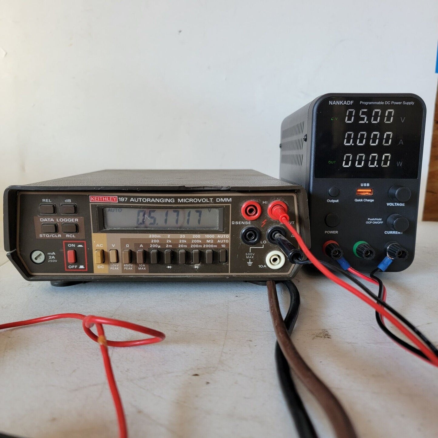 TESTED-WORKS Keithley 197 Autoranging Microvolt DMM Digital Multimeter w/ Manual