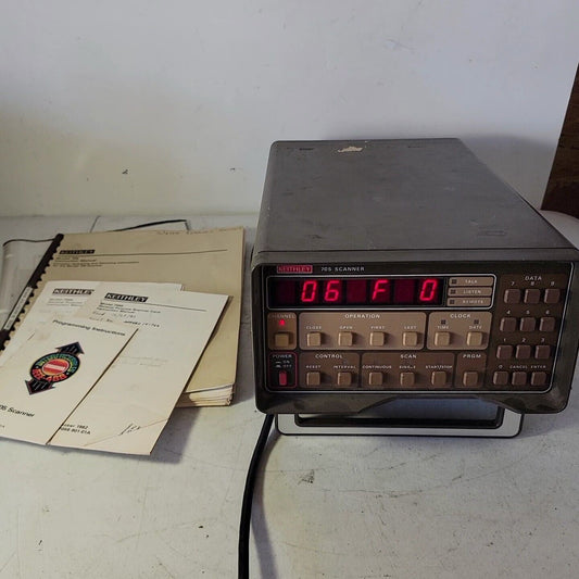 Keithley 705 Scanner w/ Manuals, 7055 General Purpose Relay and 7059 Low Voltage