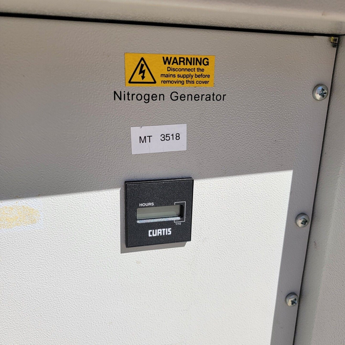 Peak Scientific NM30LA Nitrogen Gas Generator *For Parts*