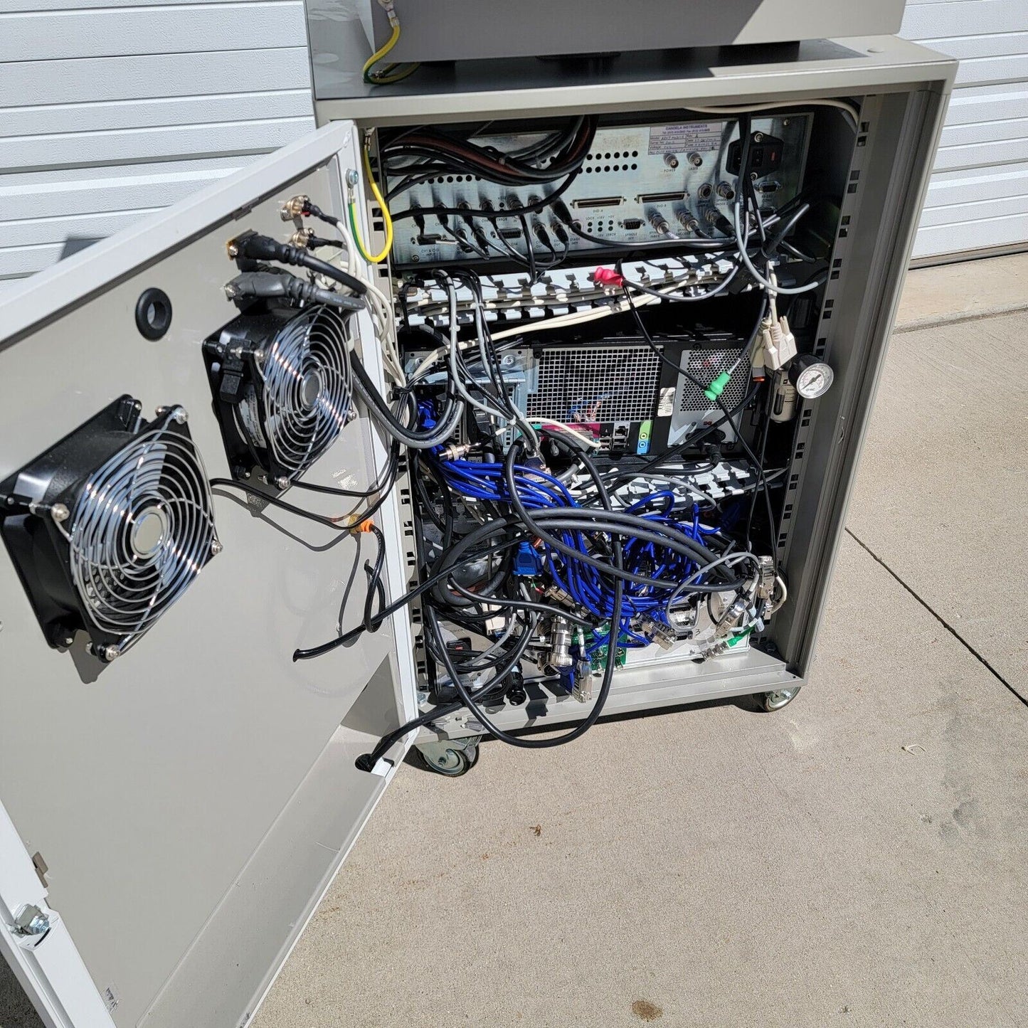 Candela OSA-5100 Optical Surface Analyzer w/ Vacuum Chuck and Control Units