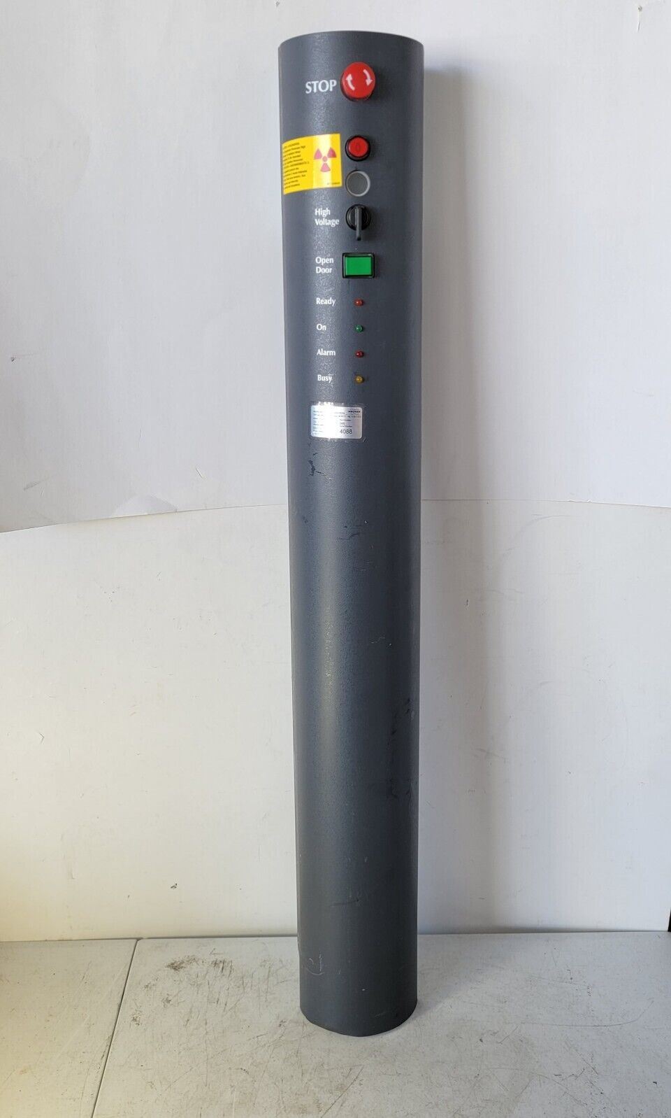 Bruker D8S Power Kill Switch and System Status LEDs D8-Discover XRD Base Corner