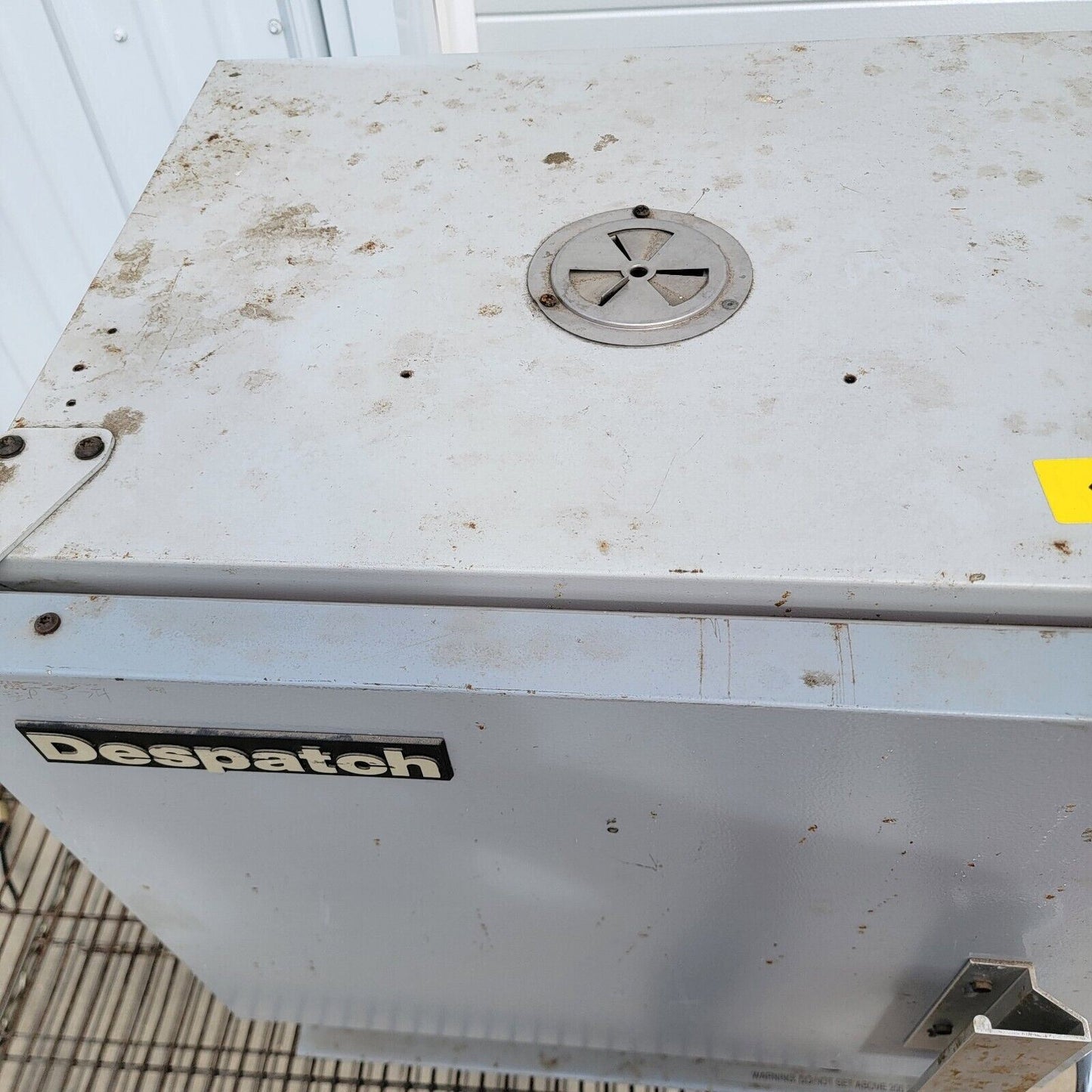 Despatch LEB 1-21-3 Bench 120v Gravity Convection Laboratory Oven Incubator