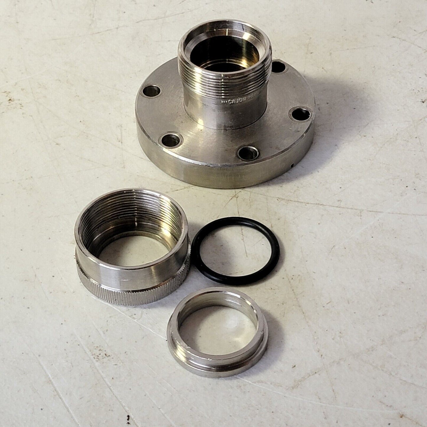 MDC 2.75" CF DN35CF-DN40CF Adapter To ISO 1" Ultratorr Fitting High Vacuum SS