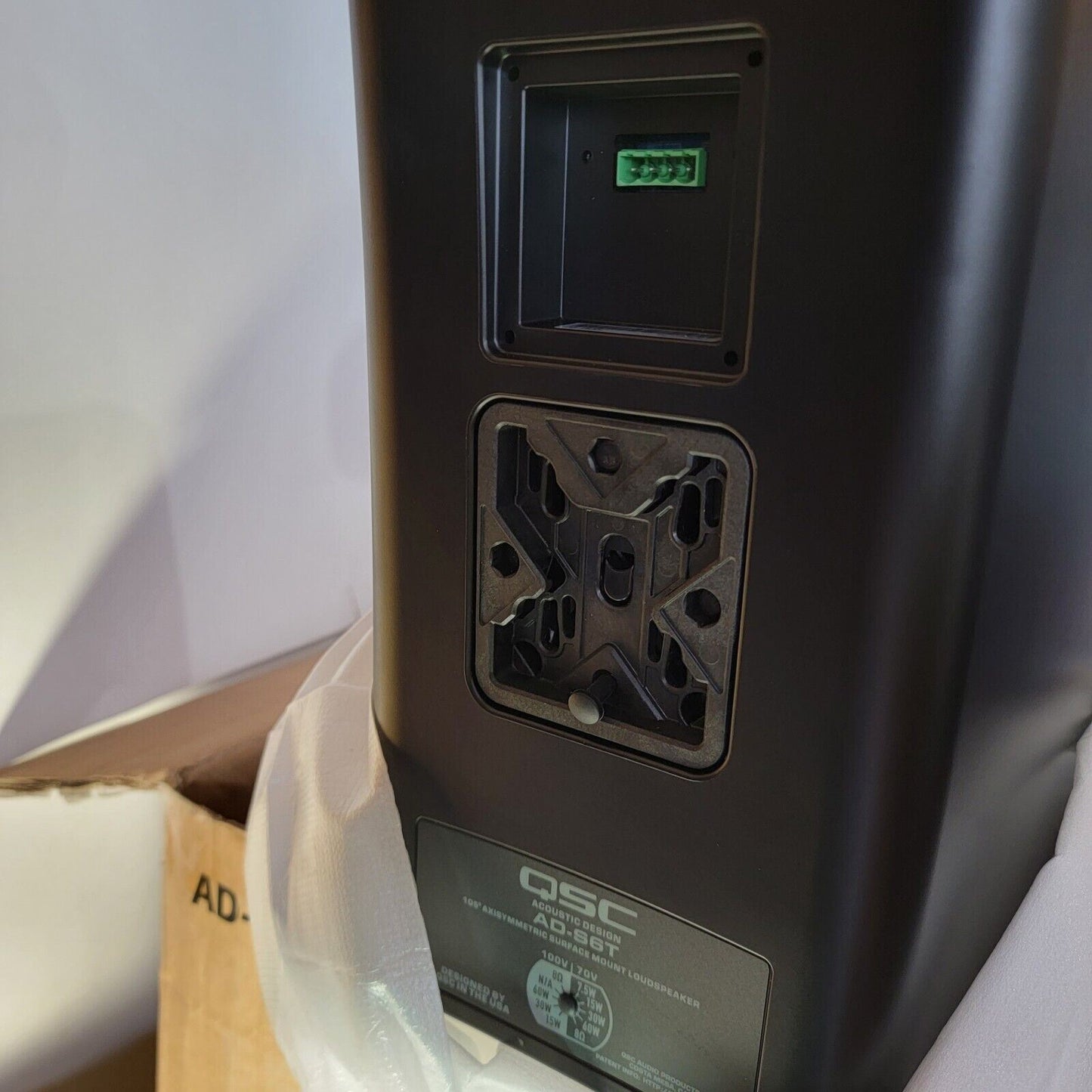 QSC 6.5" Two-Way Loud Speaker - BLACK - AD-S6T (One Speaker)