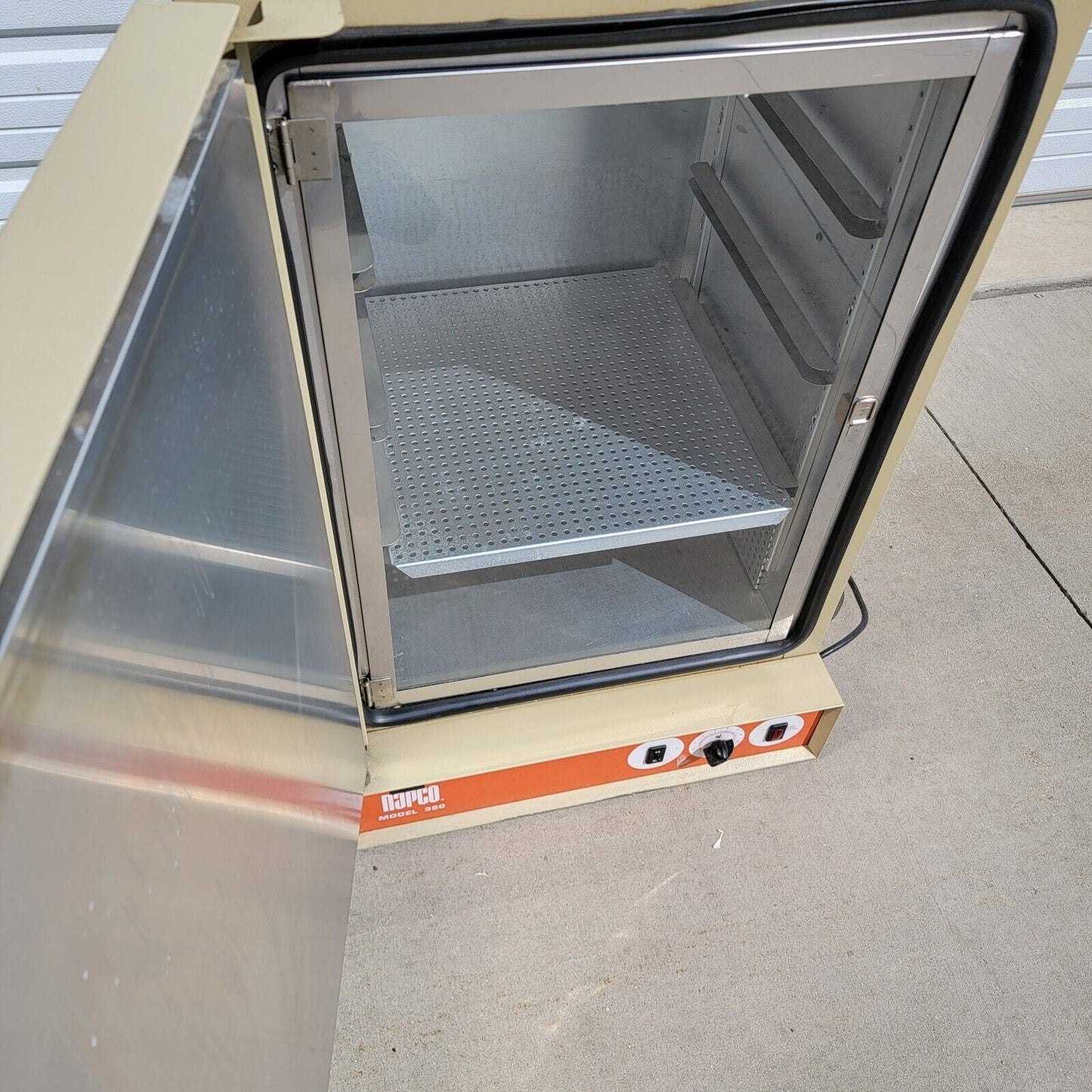 TESTED- WORKS Napco 320 Benchtop Desktop Incubator Oven 120v 265W LSL-10