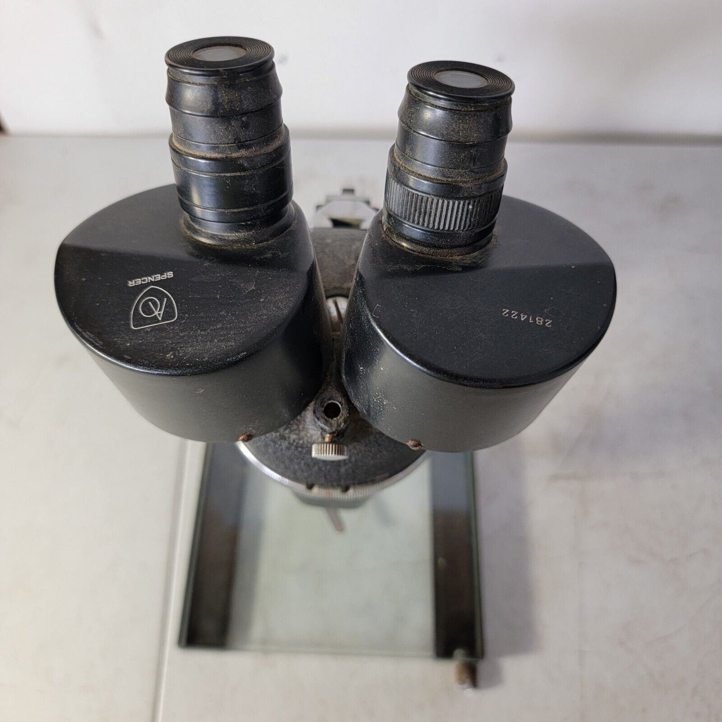 AO Spencer 281422 Optical Microscope 12x-36x Magnification