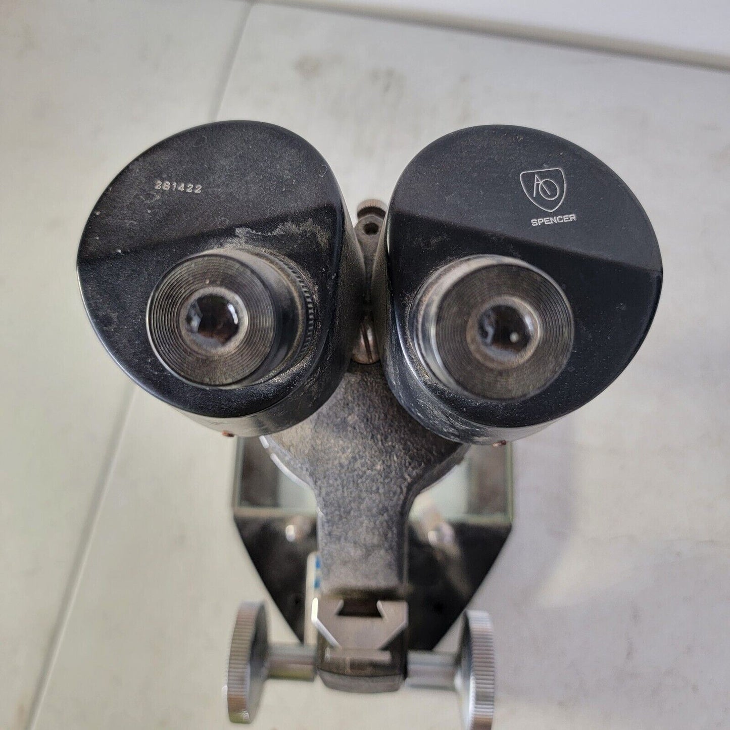 AO Spencer 281422 Optical Microscope 12x-36x Magnification