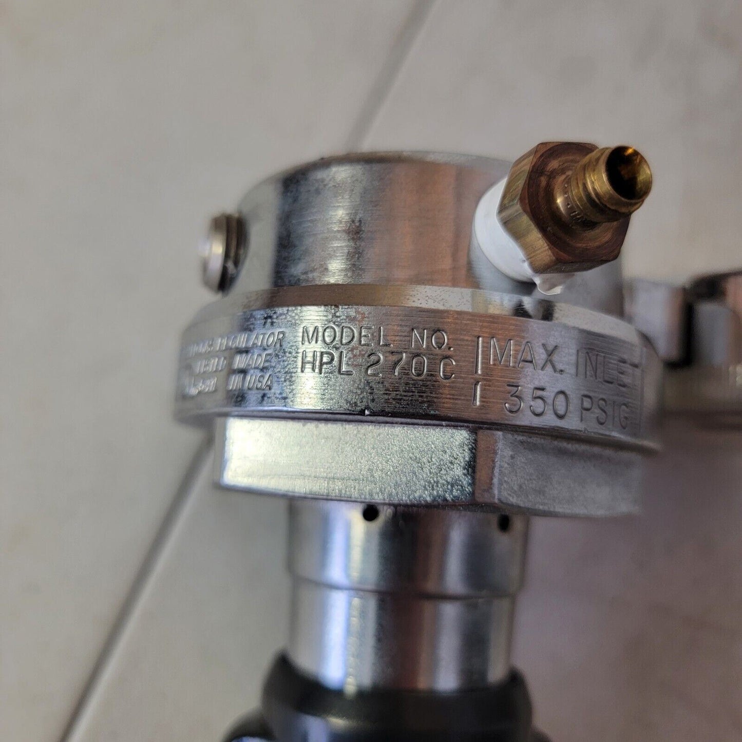 Victor OSC HPL 270C High Purity Compressed Gas Regulator 350 PSIG HPL270C