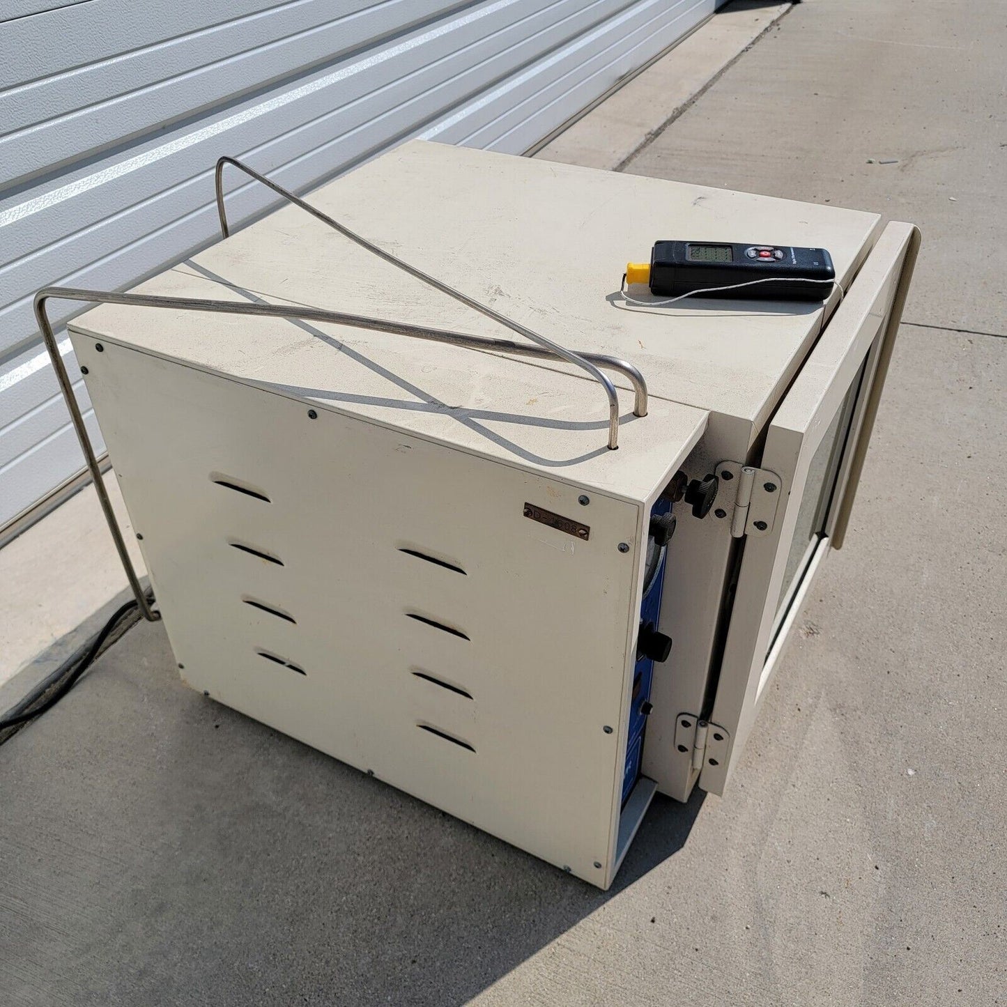 TESTED- WORKS VWR Scientific 1430 120v 10A 1.5 Cu. Ft. Vacuum Oven w/ Shelf