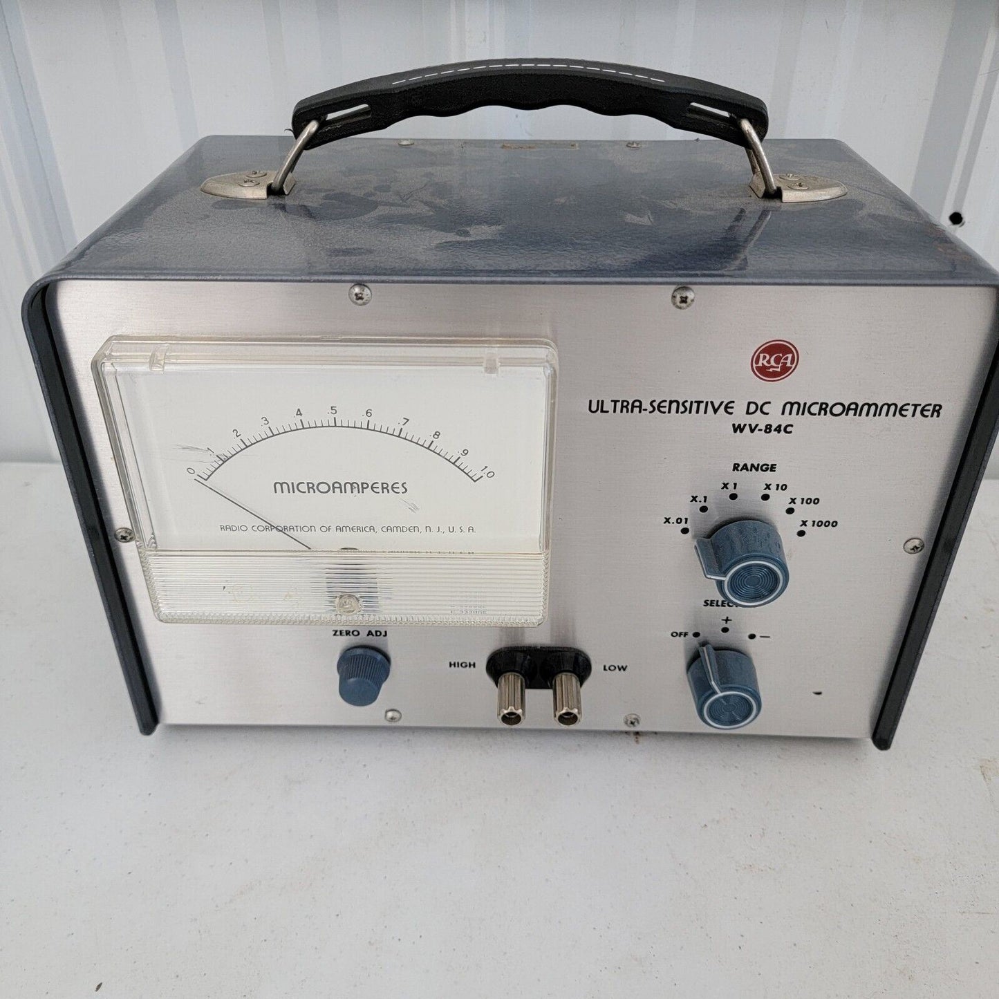RCA WV-84C Ultra-Sensitive DC Microammeter Microamperes