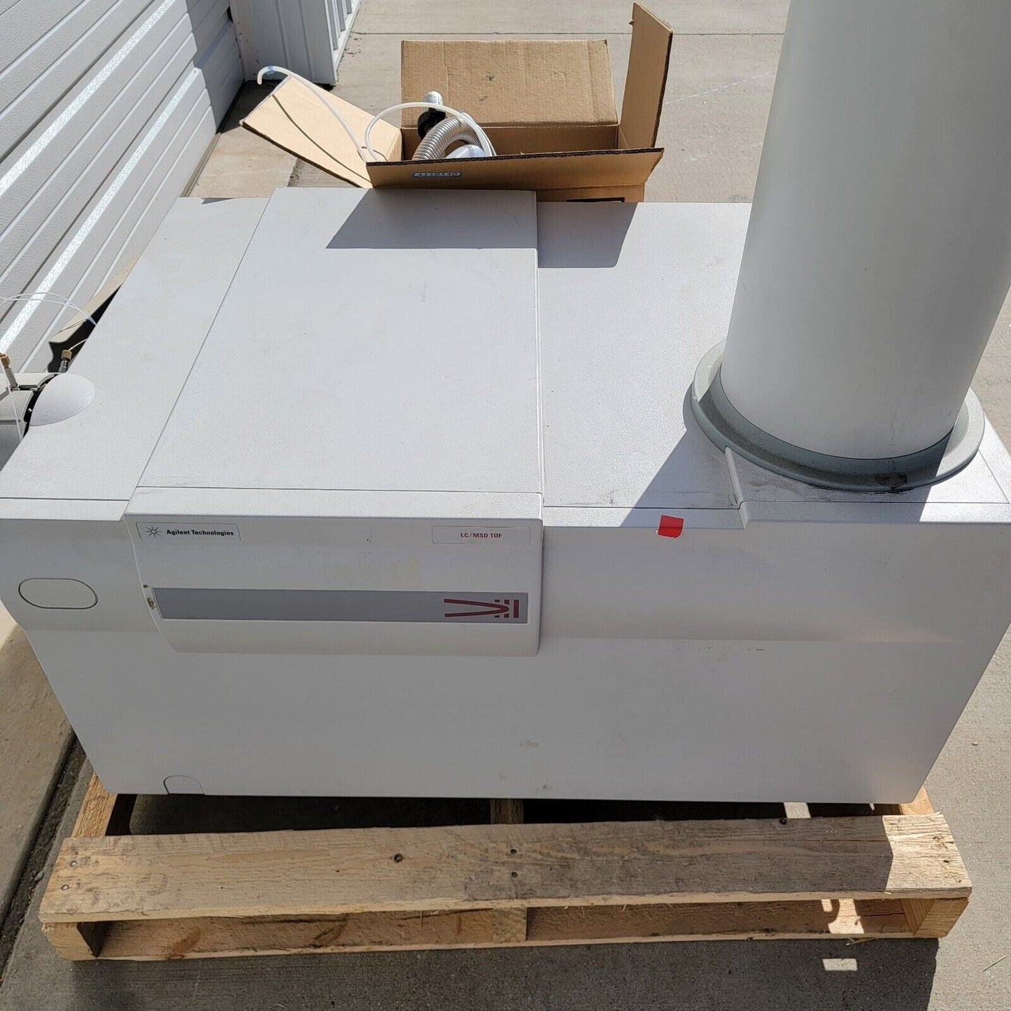 Agilent 6210 Time of Flight Liquid Chromatograph Mass Spectrometer G3258A G1969A