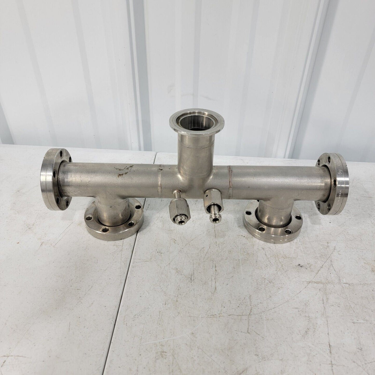 Custom High Vacuum Manifold 4x 2.75" CF, KF40/NW40, 2x 1/2" VCR