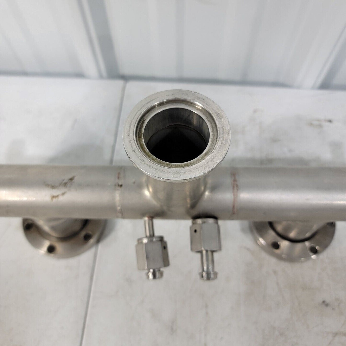 Custom High Vacuum Manifold 4x 2.75" CF, KF40/NW40, 2x 1/2" VCR