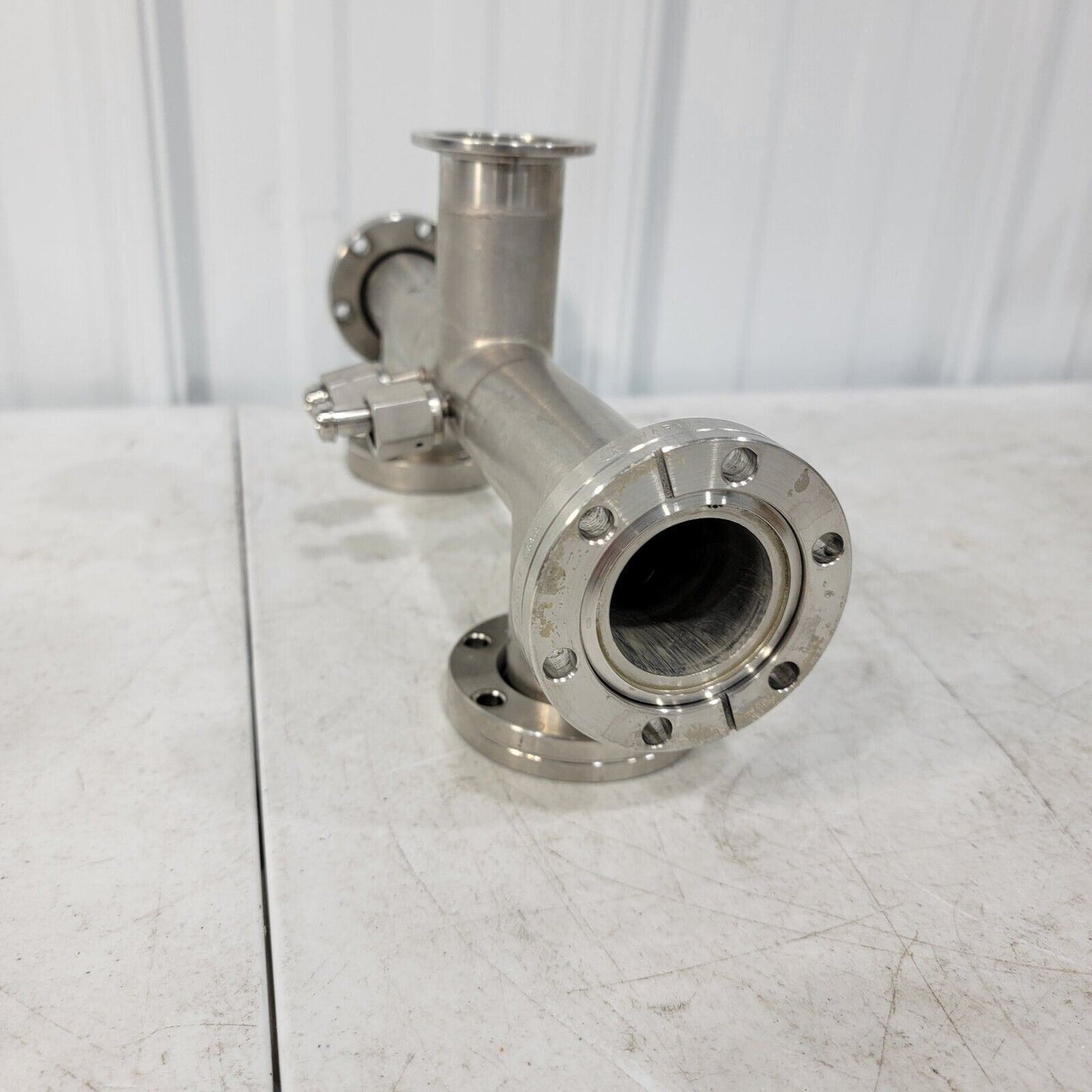 Custom High Vacuum Manifold 4x 2.75" CF, KF40/NW40, 2x 1/2" VCR