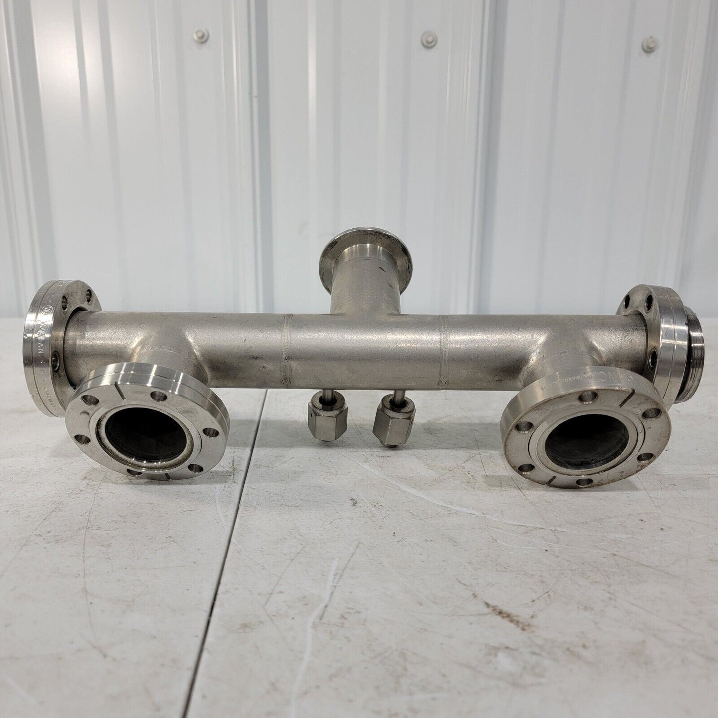 Custom High Vacuum Manifold 4x 2.75" CF, KF40/NW40, 2x 1/2" VCR