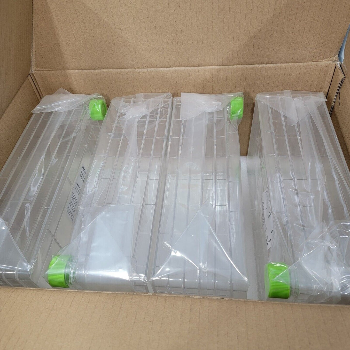 *4-pack* VWR Cell Chamber 5 Layers Surface Treated Vent Cap Sterilized 76045-402