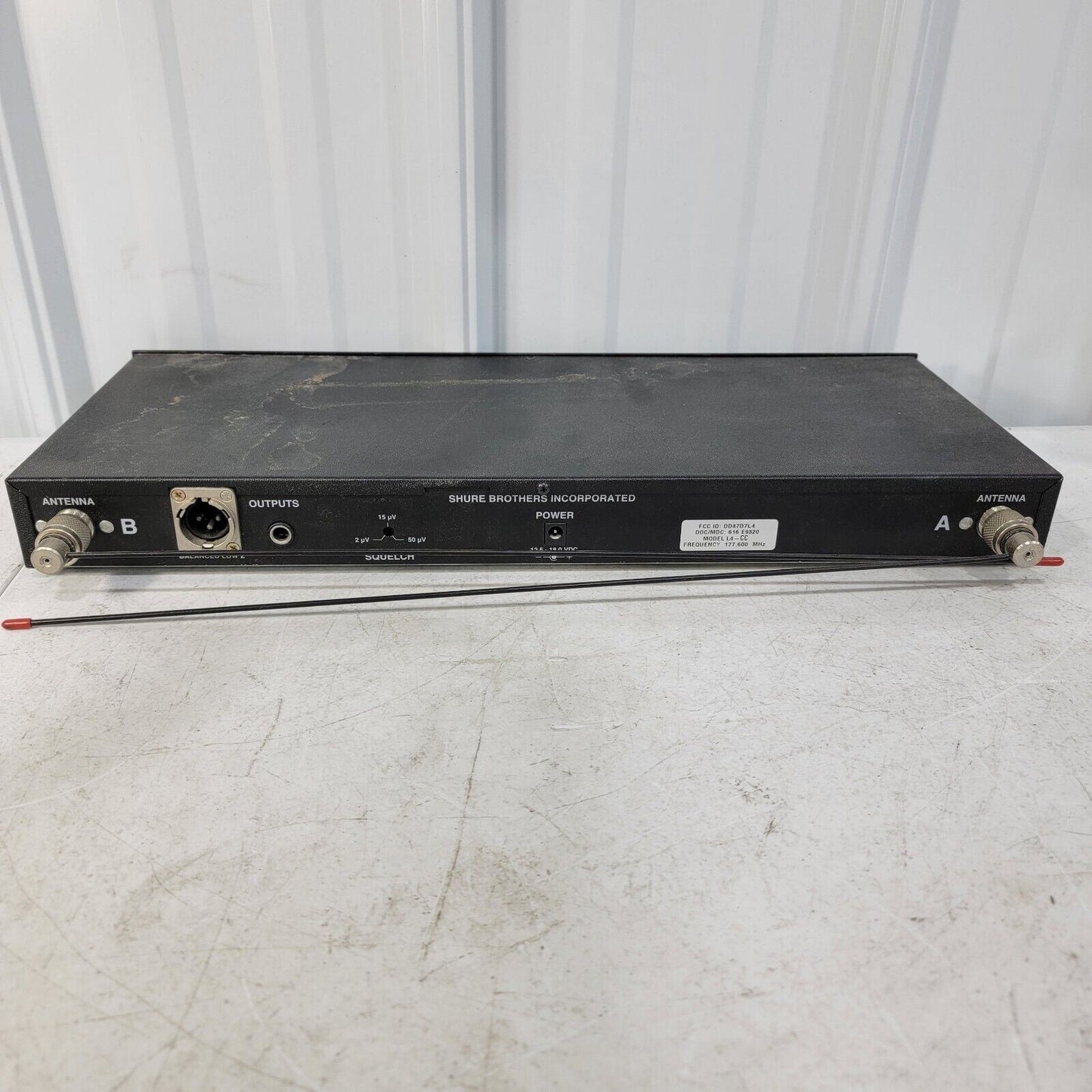 Shure L4 Diversity Wireless Receiver Marcad L4-CC 177.600 MHz